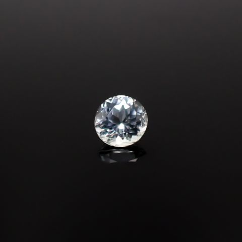 アクロアイト ナイジェリア産 0.29ct / 4.2x4.1mm前後 [251231354]