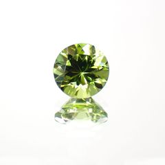 ペリドット(宝石名ペリドット) パキスタン産 ルース 1.39ct 識別済[211013088]6.9×6.9mm前後