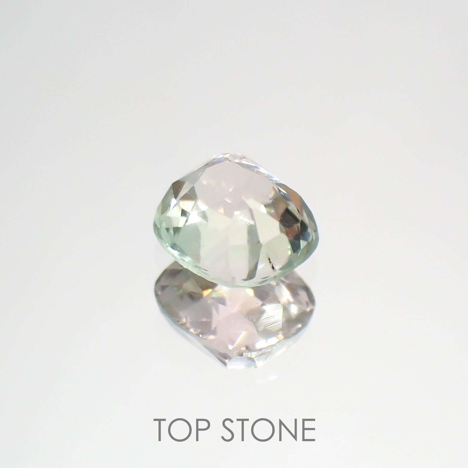 ピンクトルマリン アフガニスタン産 0.82ct[220114262]5.7x5.2mm前後