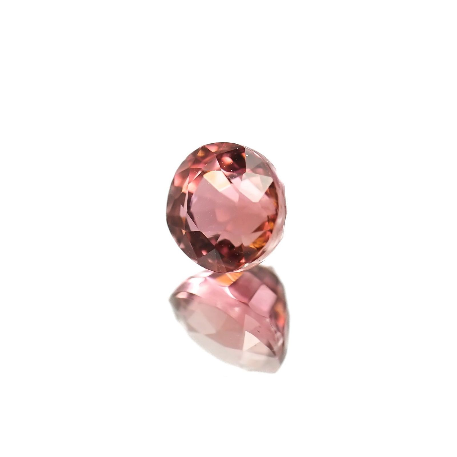 ローズピンクトルマリン(宝石名ピンク・トルマリン)ブラジル/アフリカ産 識別済 1.27ct / 6.4x6mm前後 [230120084]