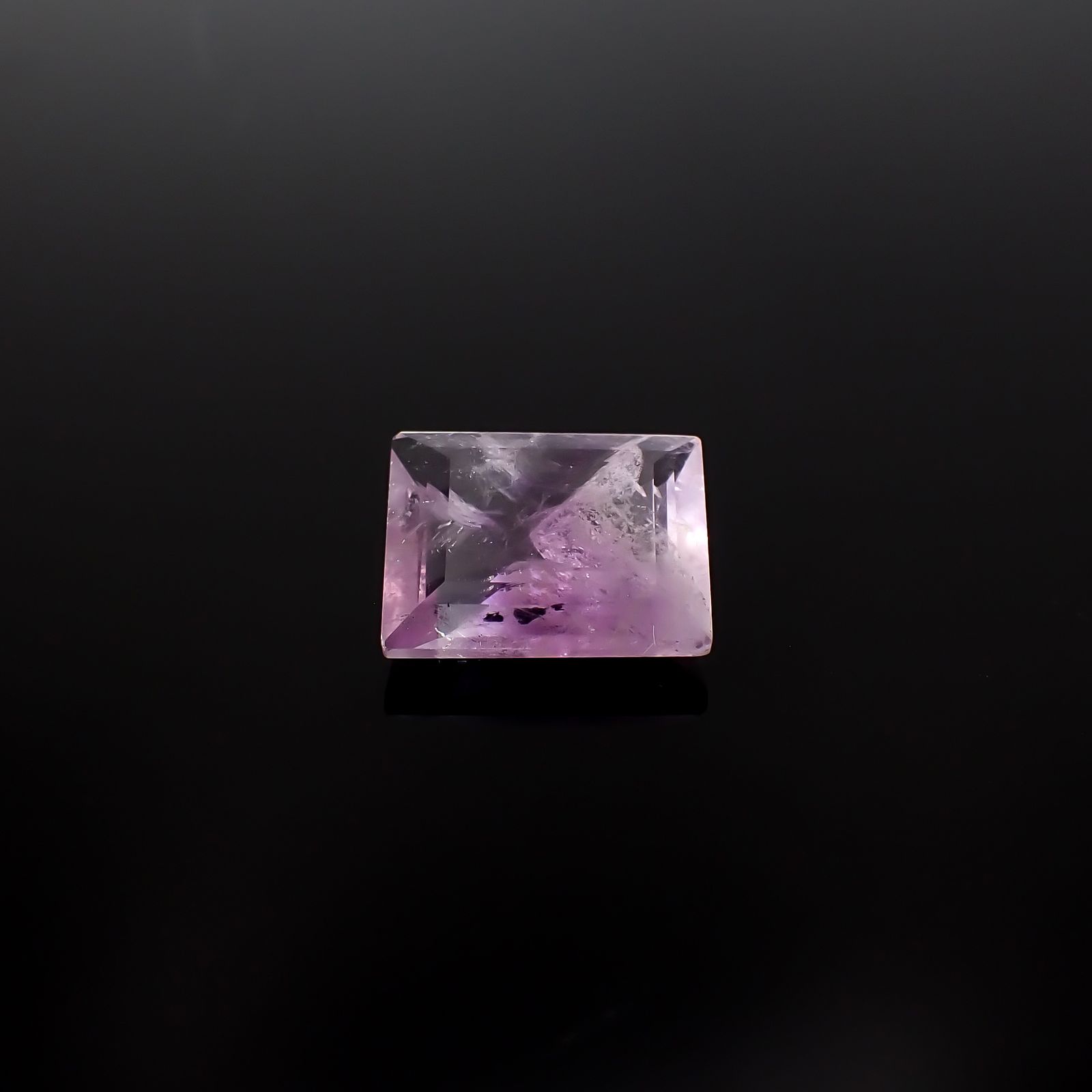 ワンウェイアメジスト ブラジル産 8.46ct / 15x12mm前後 [260432022]