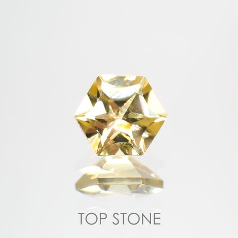 ◇ヘキサゴンカット◇イエロージルコン(宝石名ジルコン) カンボジア産 0.88ct 識別済[210410475]5.1×5.1mm前後