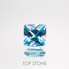 ◇プリンセスカット◇ブルージルコン(宝石名ジルコン) カンボジア産 0.95ct 識別済[210913434]5×4.9mm前後