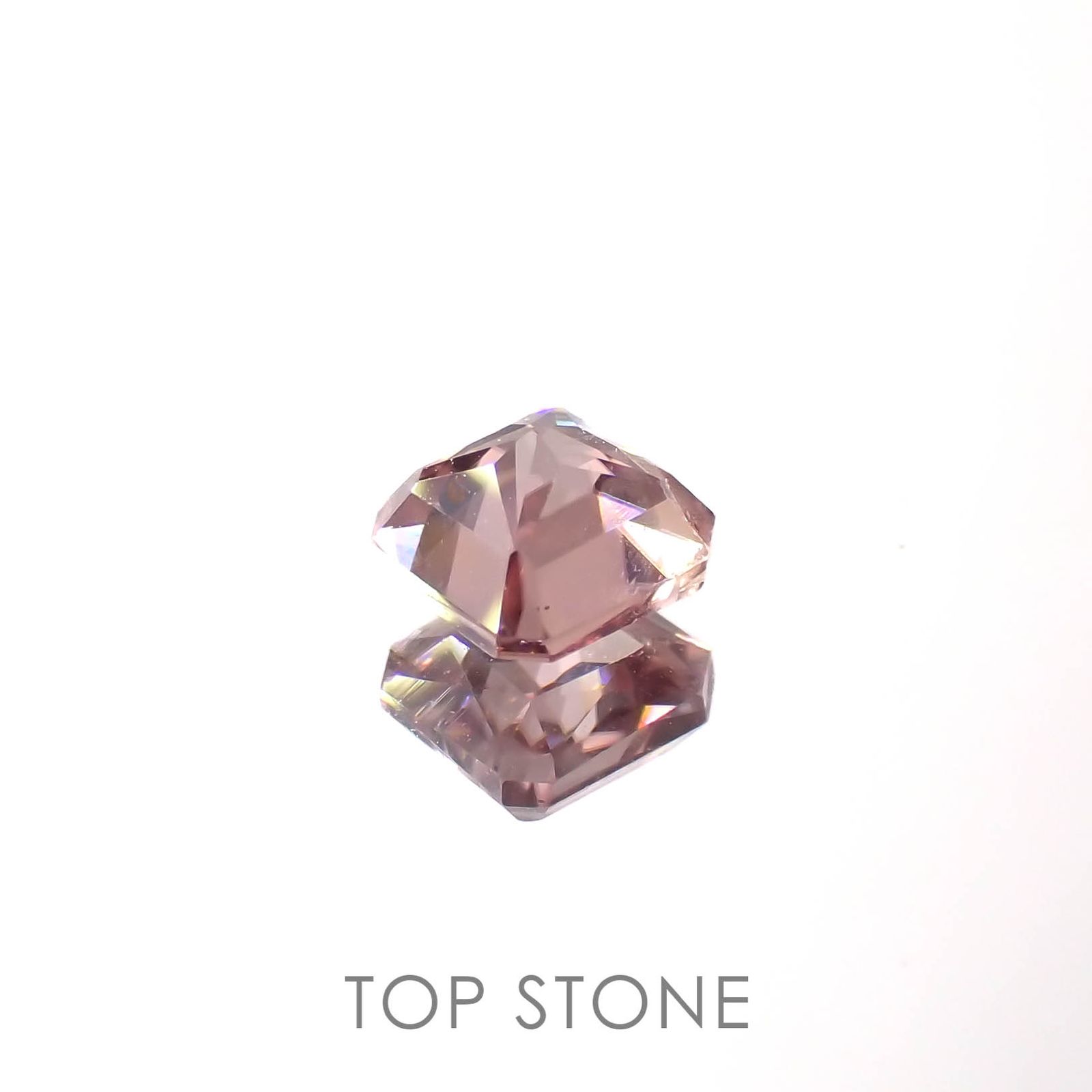 ピンクジルコン(宝石名ジルコン)スリランカ/カンボジア産 0.90ct 識別済[230320995]4.7x4.6mm前後