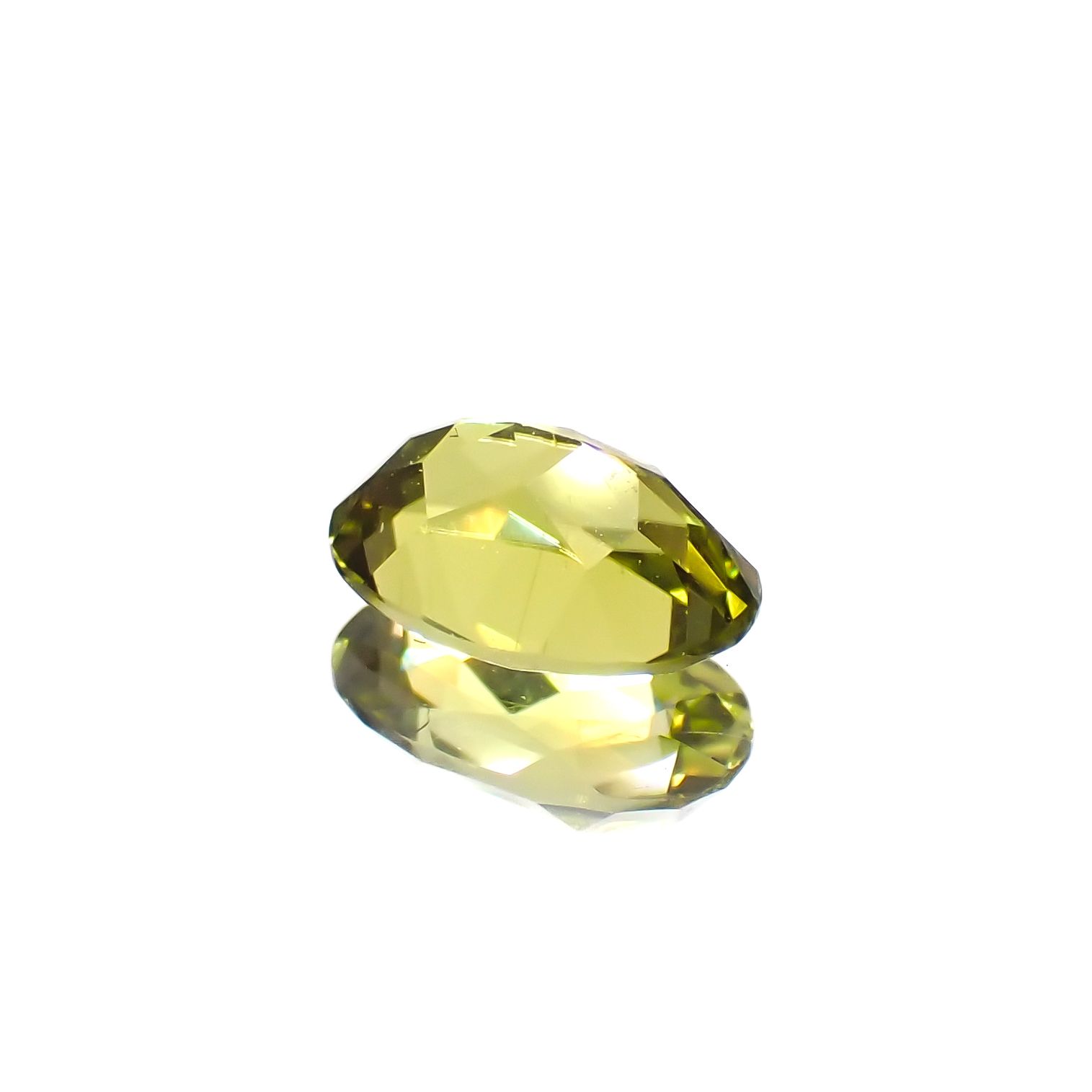 カナリートルマリン ザンビア・カナリー鉱山産 0.50ct[230823144]6.2x4.1mm前後