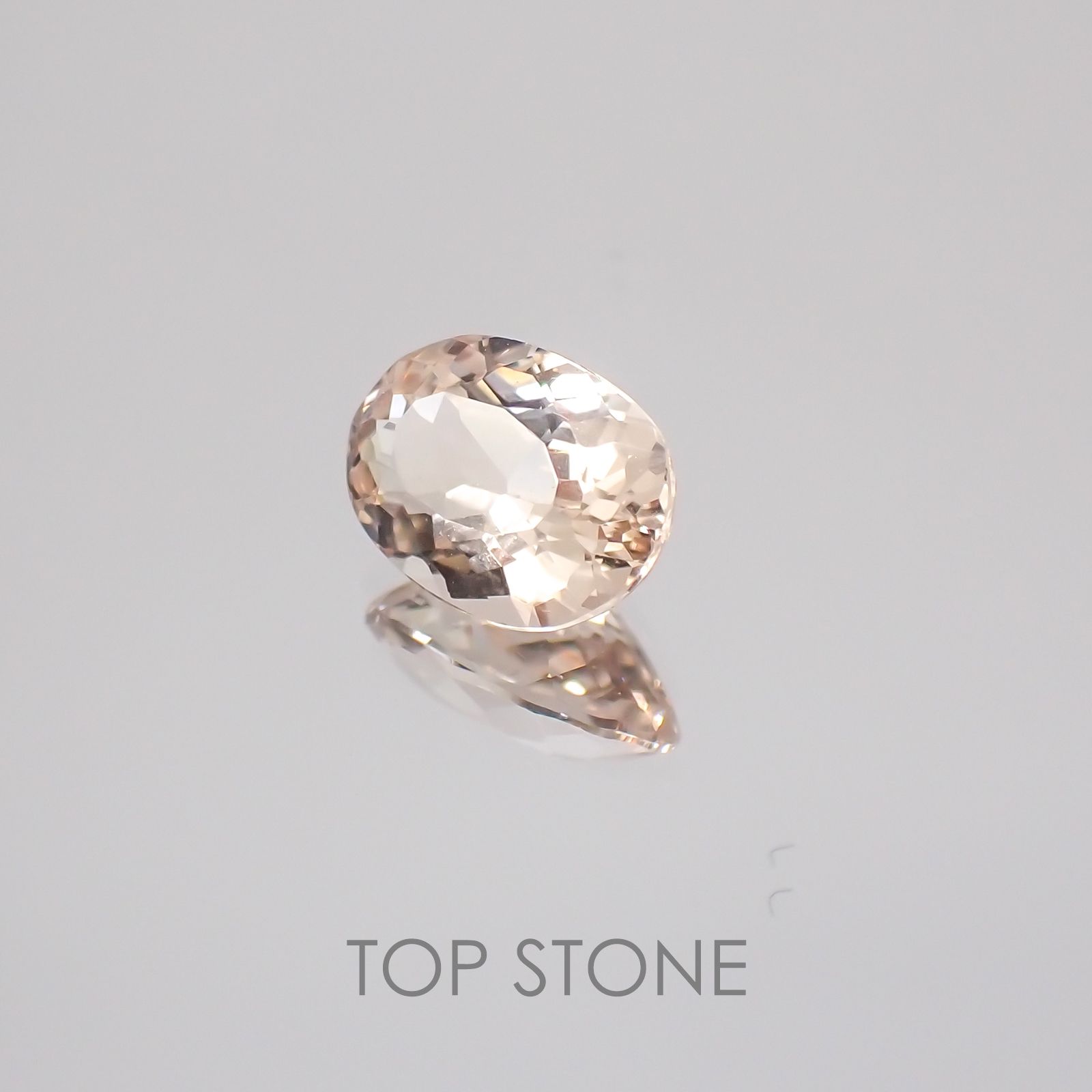 モルガナイト ナイジェリア産 ルース 1.09ct[21039111]8×5.8mm前後