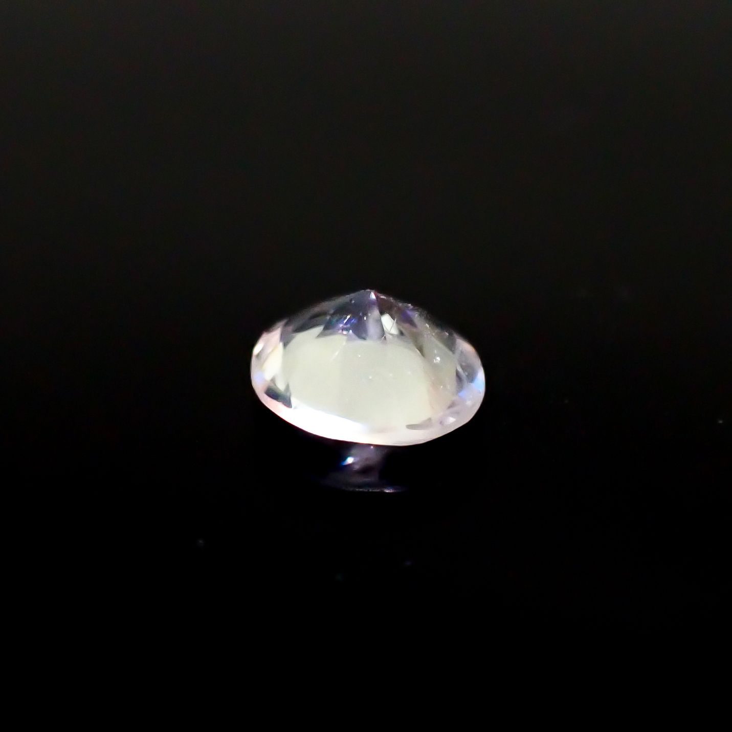 レインボームーンストーン(宝石名ラブラドライト)タンザニア産 0.36ct 識別済[241029206]5.4x4.8mm前後