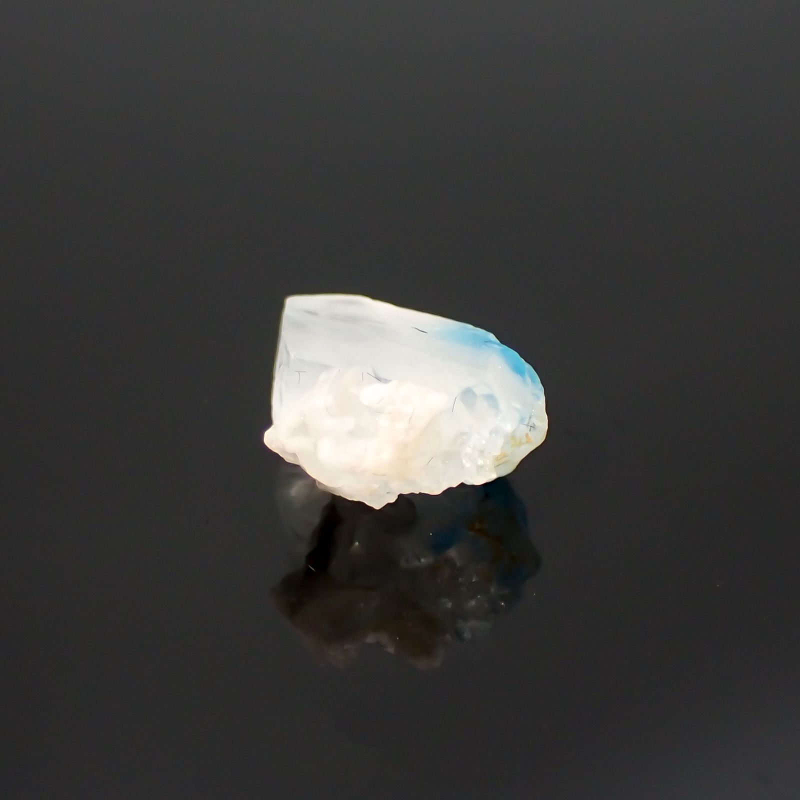 ユークレース 原石 ブラジル産 2.90ct[220515762]10.2x8.4mm前後
