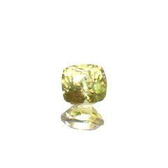 スフェーン マダガスカル産 0.36ct[240627909]4.1x3.7mm前後