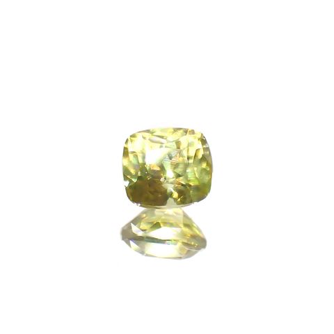 スフェーン マダガスカル産 0.36ct[240627909]4.1x3.7mm前後