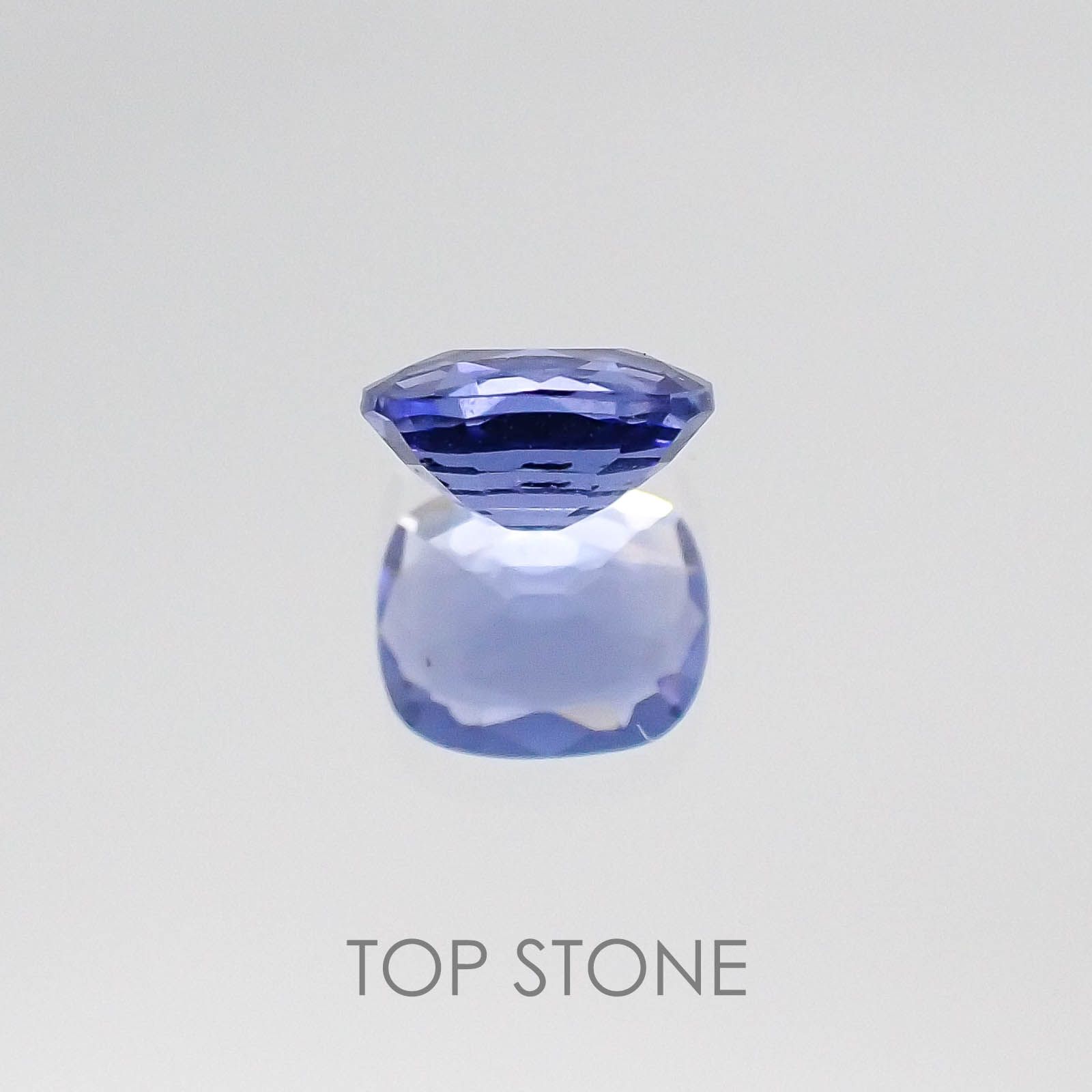 ハックマナイト アフガニスタン産 ルース 0.38ct[20074160]5.4×4.6mm前後