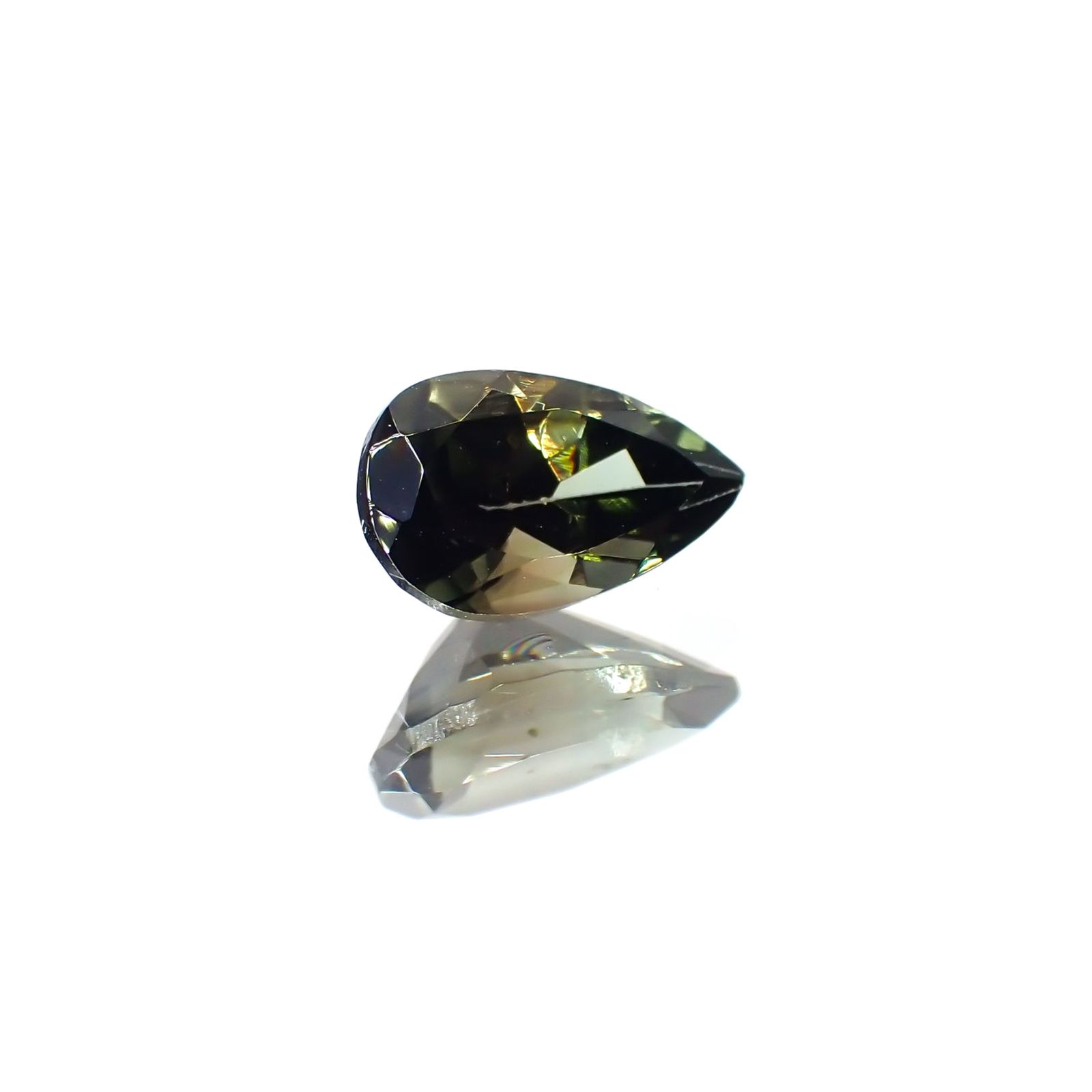 パーティカラートルマリン(宝石名パーティカラード・トルマリン) ブラジル/アフリカ産 0.95ct 識別済[211013568]8×5.1mm前後