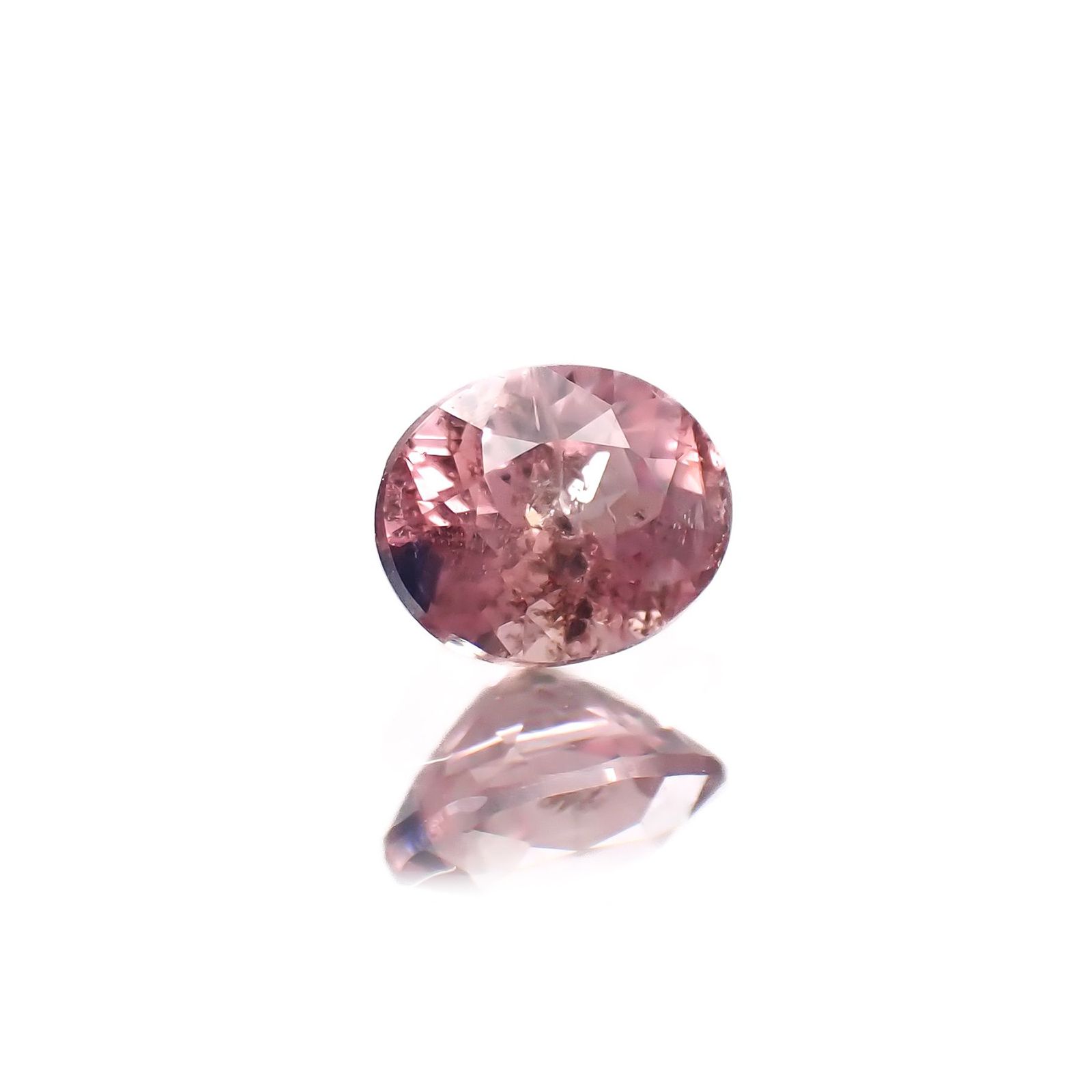 ウィンザーサファイア(宝石名サファイア)タンザニア・ウィンザー産 0.32ct 識別済[220817396]4.4x3.5mm前後
