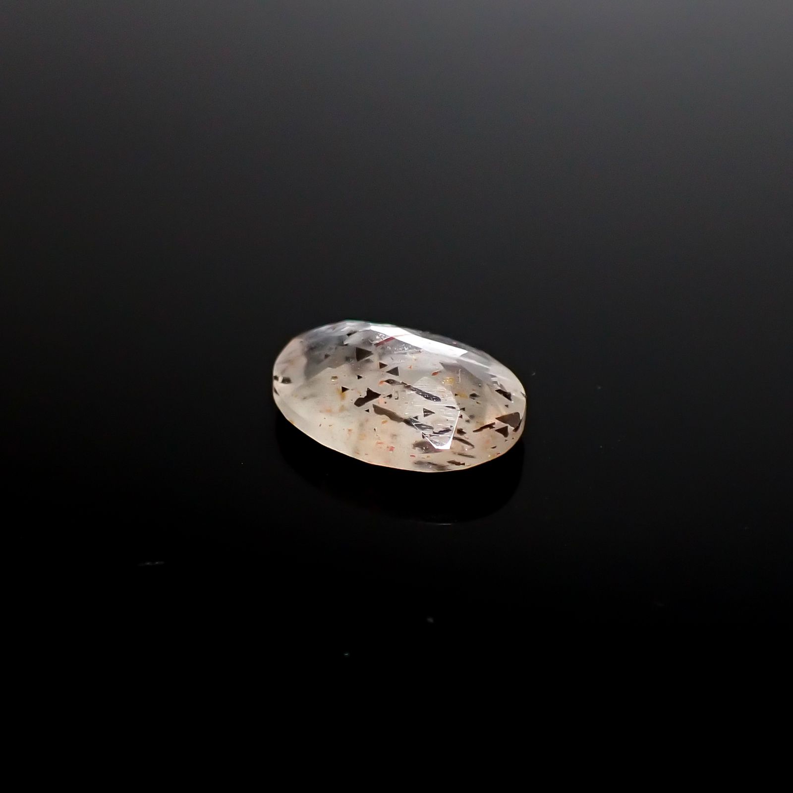 レインボーラティスサンストーン オーストラリア産 1.87ct [250229851]10.6x7.8mm前後