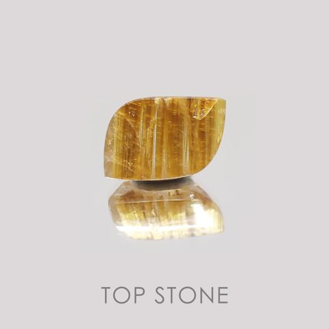 ◇フリーフォーム◇タイチンルチルクォーツ(宝石名ルチルレイテッド・クォーツ) ブラジル産 7.61ct 識別済[21019176]15×10.2mm前後