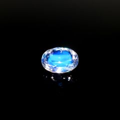 レインボームーンストーン(宝石名ラブラドライト)マダガスカル産 1.533ct ソ付(彩珠)[240326936]8.4x6.6mm前後