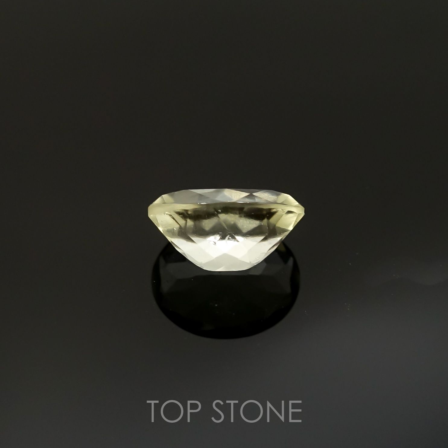リビアングラス(宝石名インパクトガラス(衝撃溶融ガラス))エジプト・リビア砂漠産 1.93ct 識別済[220415652]10.1x8mm前後