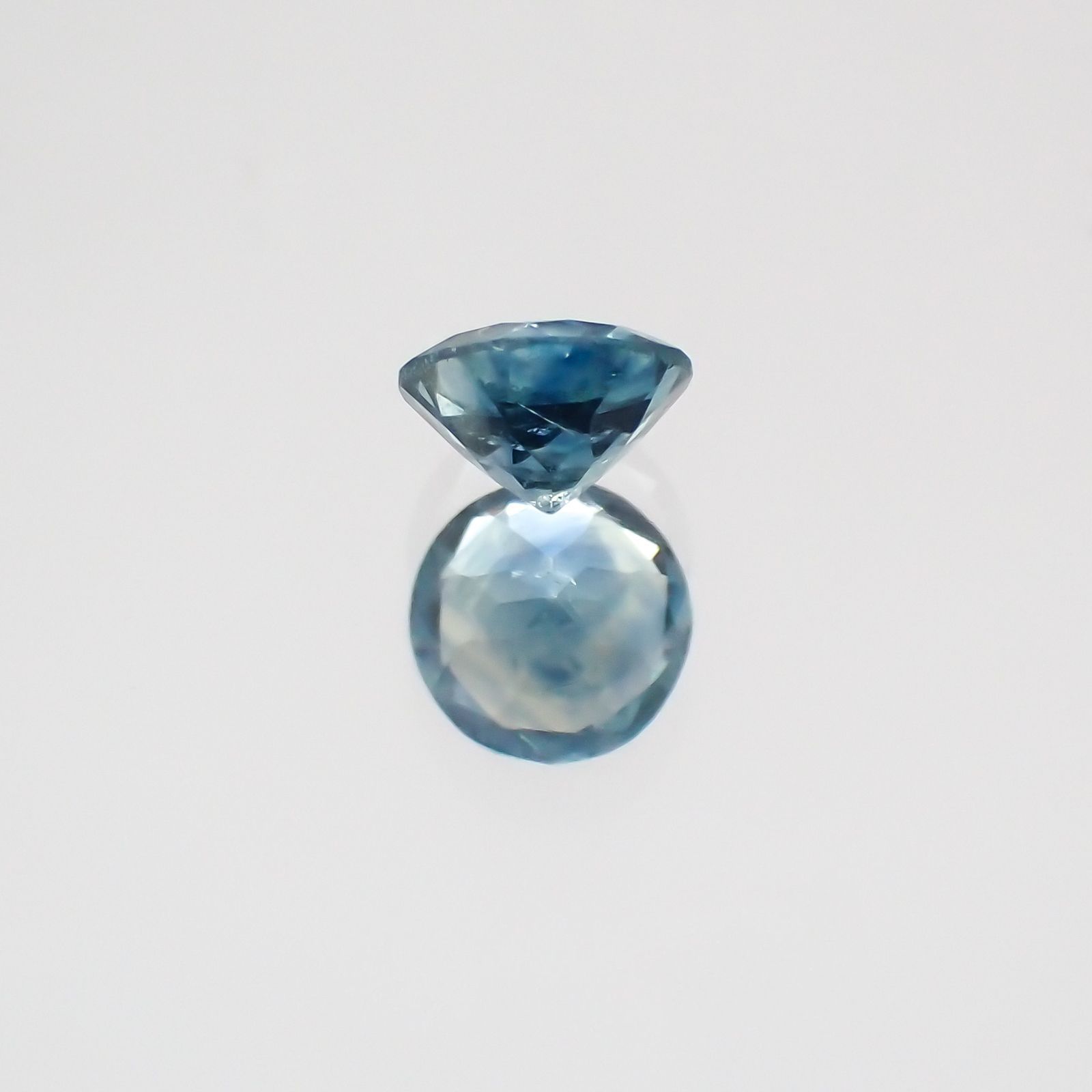 モンタナサファイア アメリカ産 ルース 0.24ct[21039902]3.4×3.4mm前後
