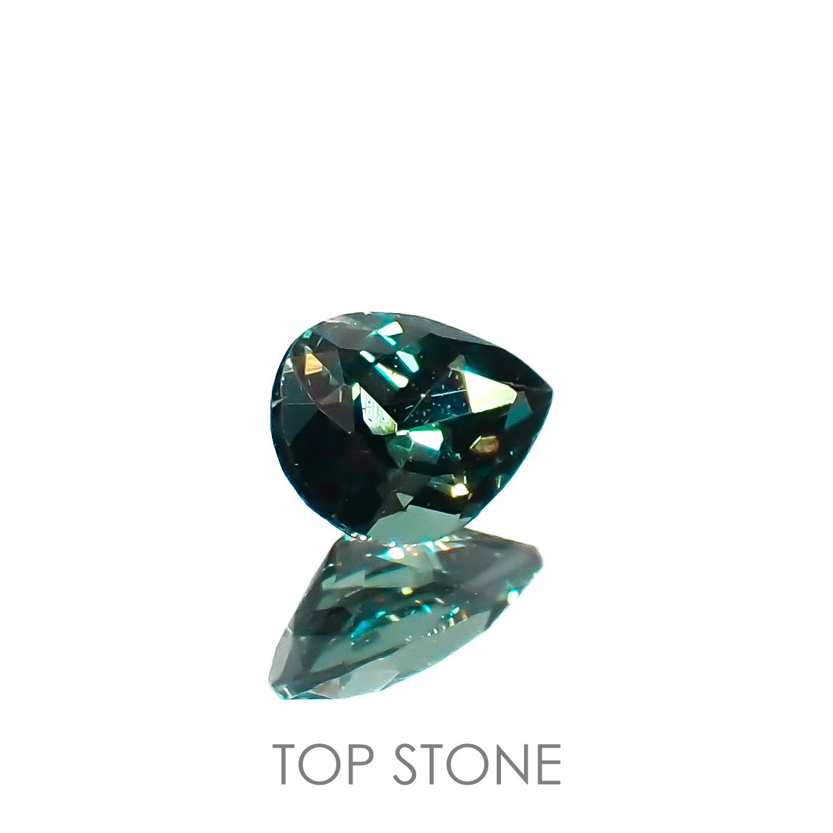 カラーチェンジガーネット アレキタイプ マダガスカル・ベキリー産 0.19ct[230119986]4.1x3.1mm前後