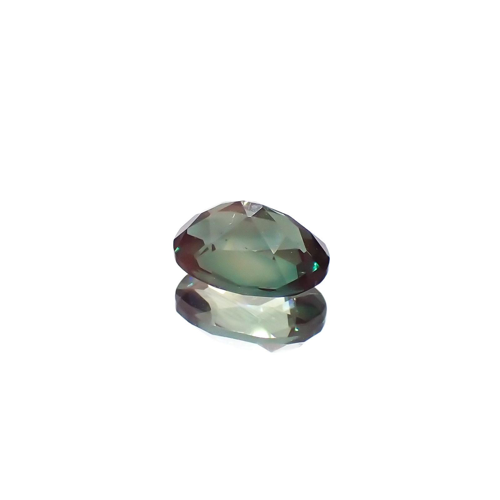 カラーチェンジアンデシン モンゴル産 0.75ct[240226326]7x4.9mm前後