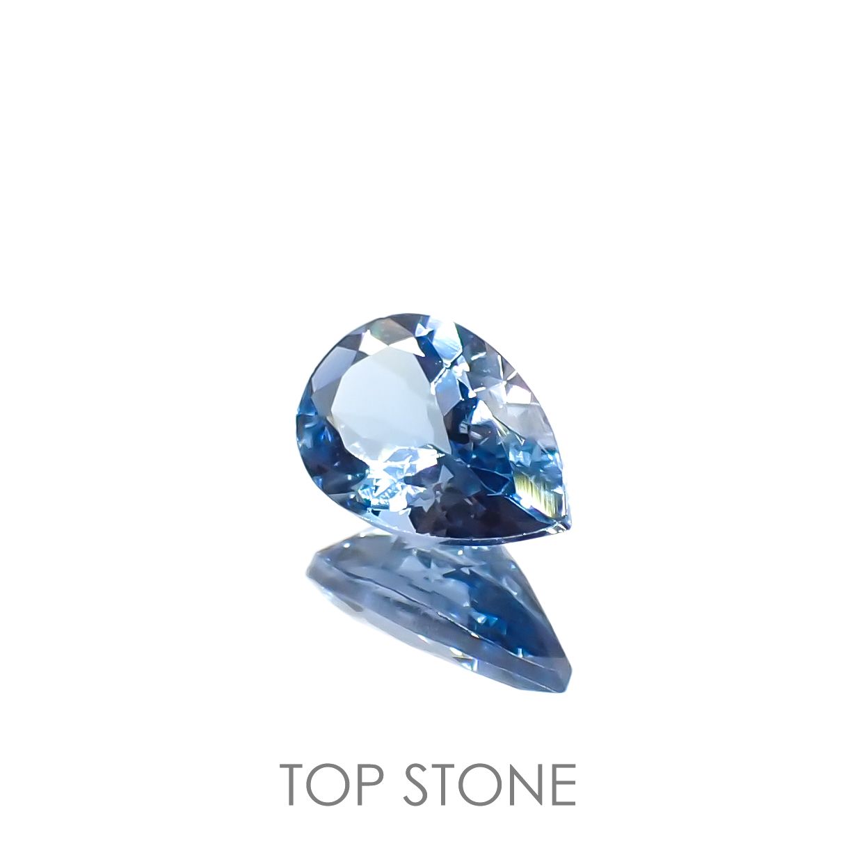 アクアマリン(宝石名アクアマリン)ナイジェリア産 0.76ct 識別済[220817383]8.1x5.1mm前後
