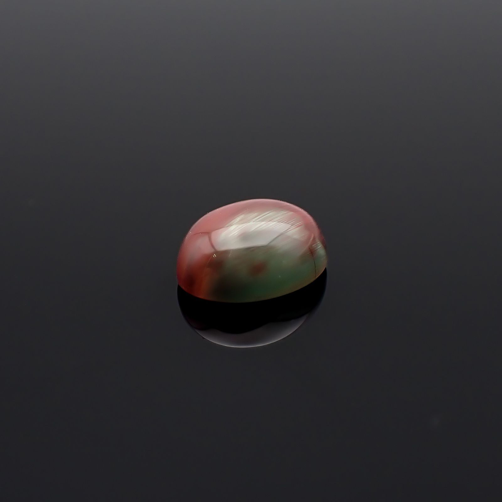 バイカラーアンデシン チベット産 2.89ct / 10.1x8mm前後 [260732572]