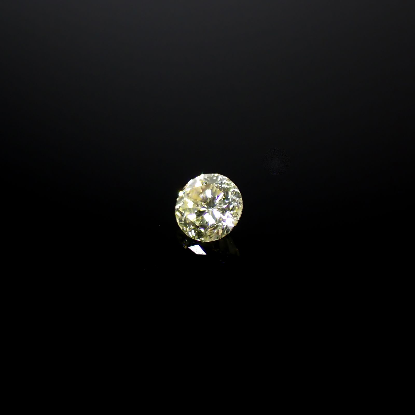 ライトイエローダイヤモンド TTLC/ I  0.096ct[240326877]2.8x2.8mm前後