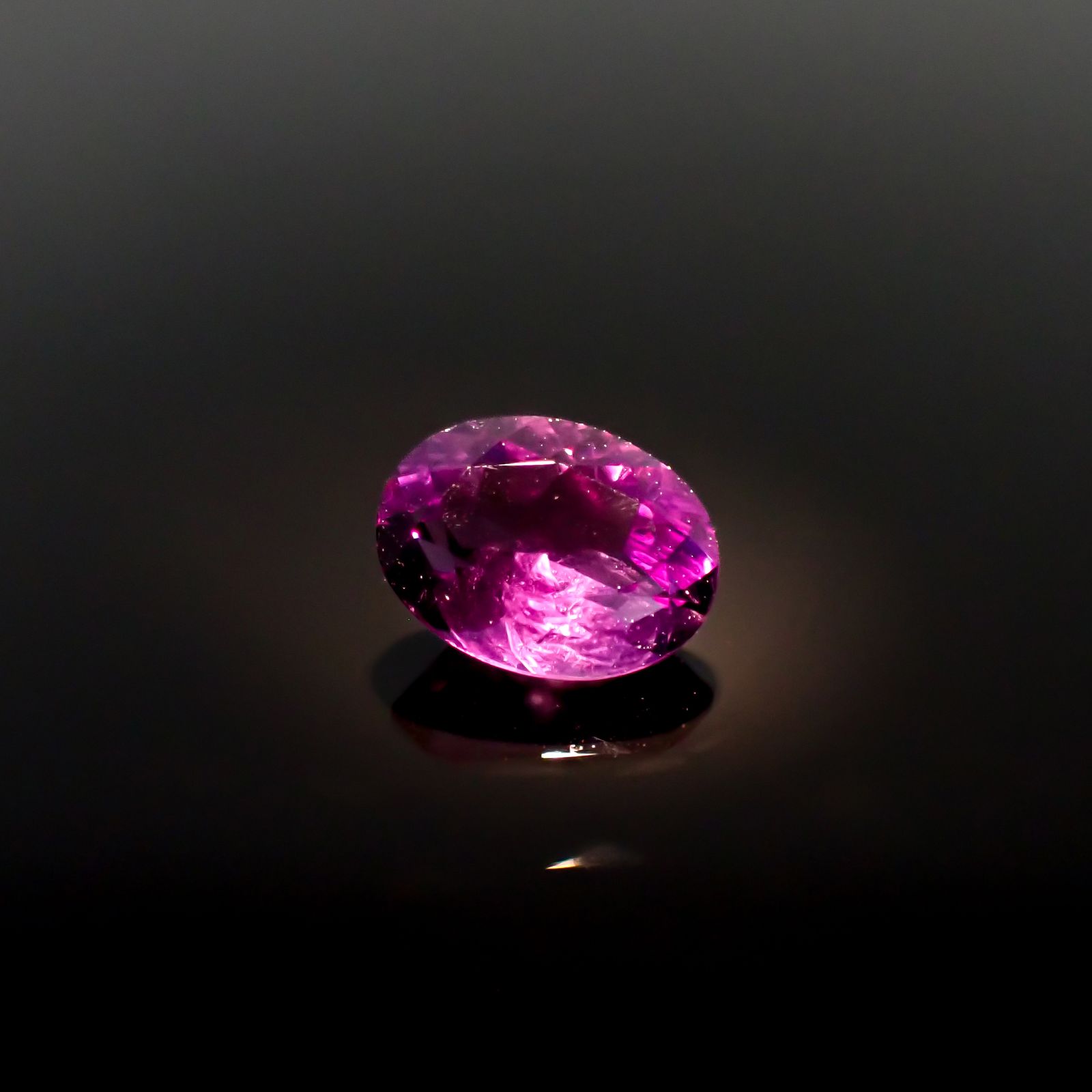 カラーシフトアメジスト ブラジル/ウルグアイ産 1.61ct[240929002]8.9x6.8mm前後