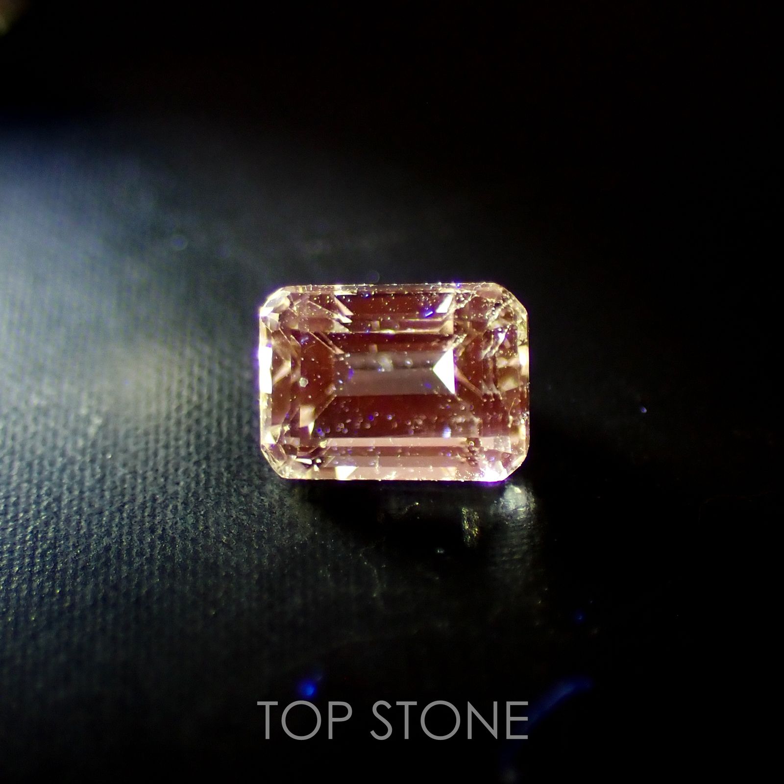 リューコガーネット ビルマ産 ルース 0.35ct[210510770]4.2×3.1mm前後