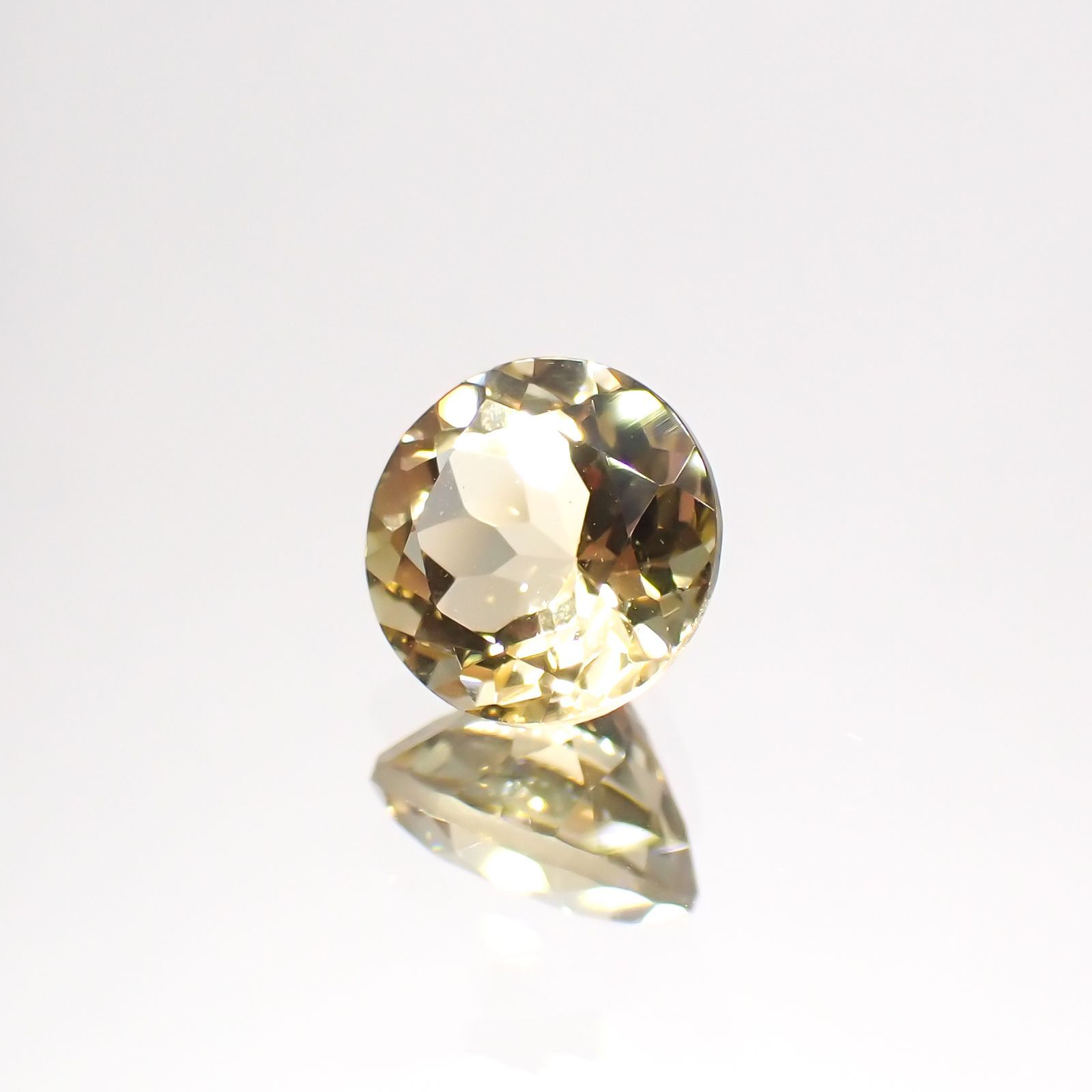イエローベリル(宝石名イエロー・ベリル)ブラジル産 1.33ct 識別済[220114233]7.1x7.1mm前後