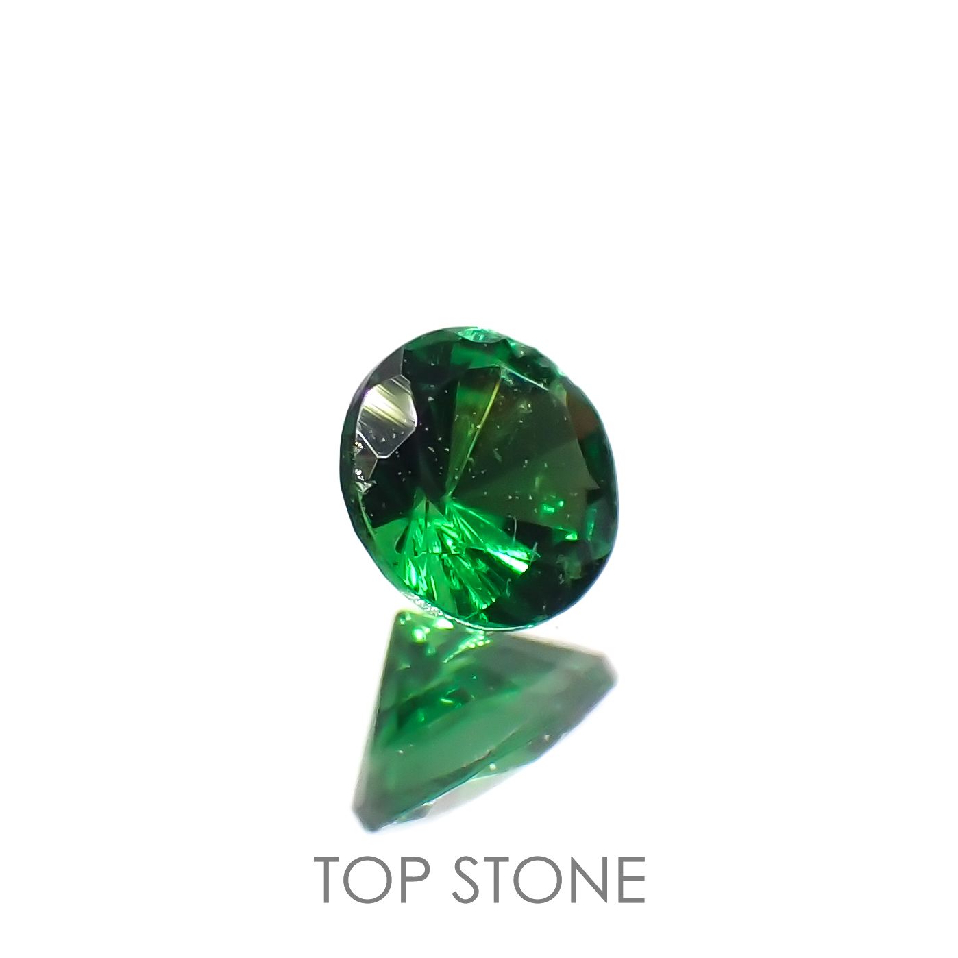 ツァボライト(宝石名ガーネット)タンザニア産 0.15ct 識別済[221018717]3.3x3.3mm前後