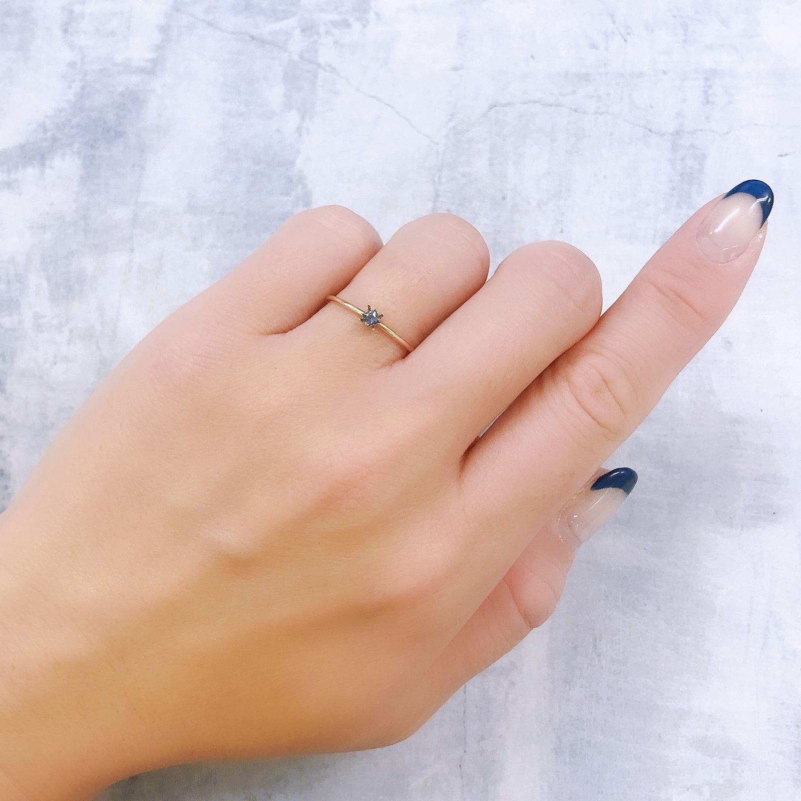 ◇プリンセスカット◇カラーチェンジガーネット アレキタイプ(宝石名ガーネット)マダガスカル・ベキリー産 0.093ct 識別済[221119058]2.4x2.4mm前後