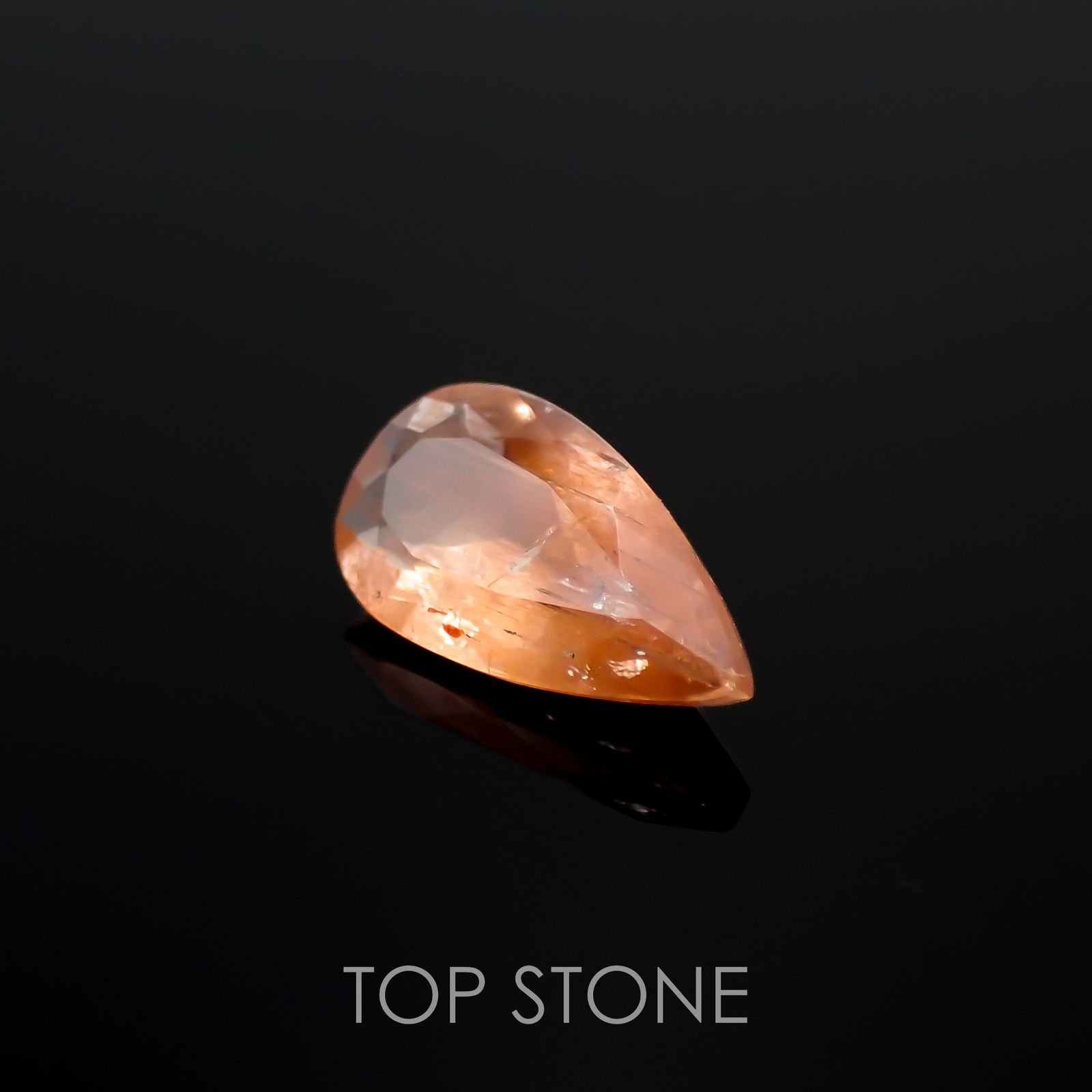 サンストーンスキャポライト(宝石名シーン・スキャポライト)タンザニア産 2.13ct 識別済[221219273]13.2x7mm前後