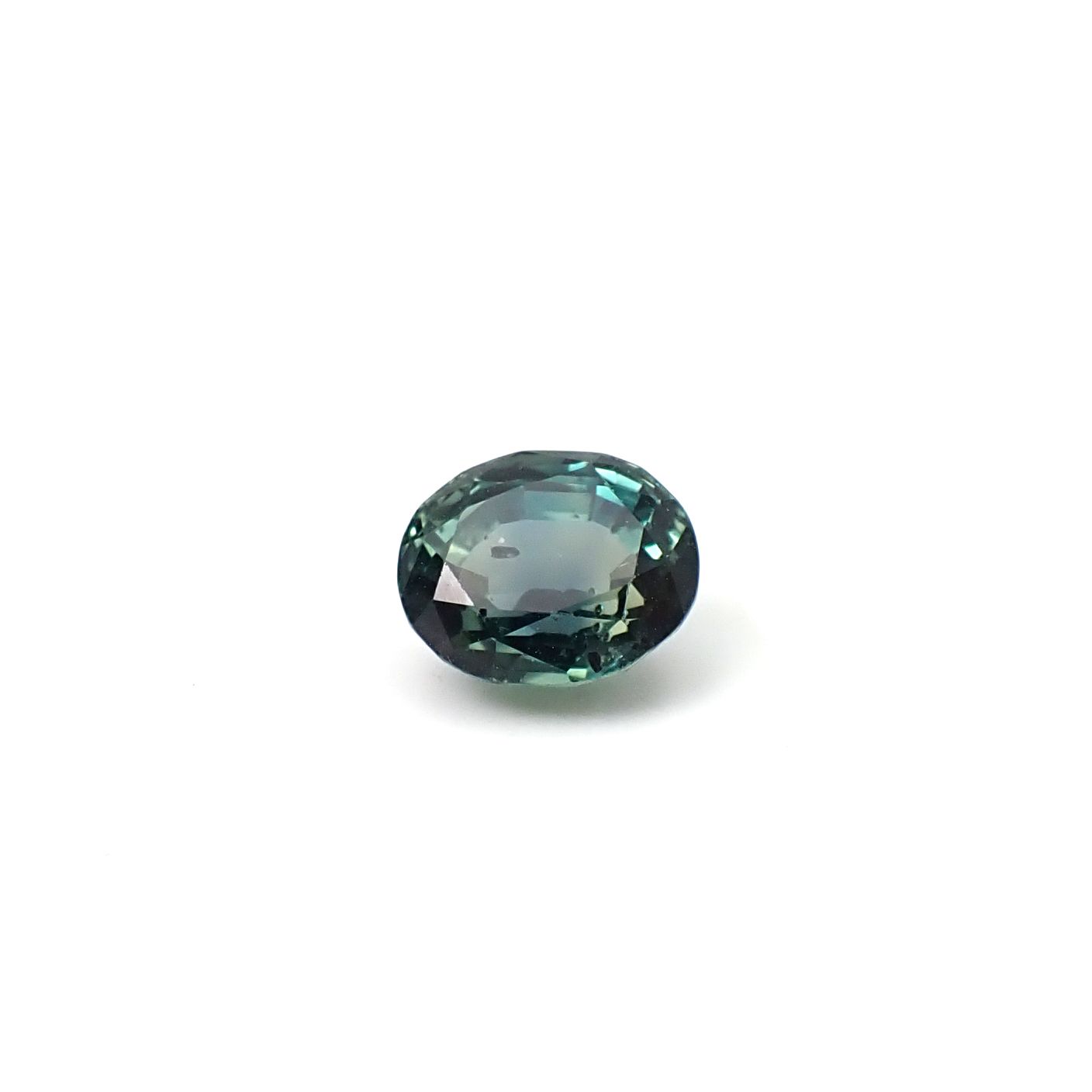 サファイア(宝石名サファイア) マダガスカル/スリランカ産 ソ付(彩珠) 1.629ct / 6.9x5.9mm前後 [260112470]
