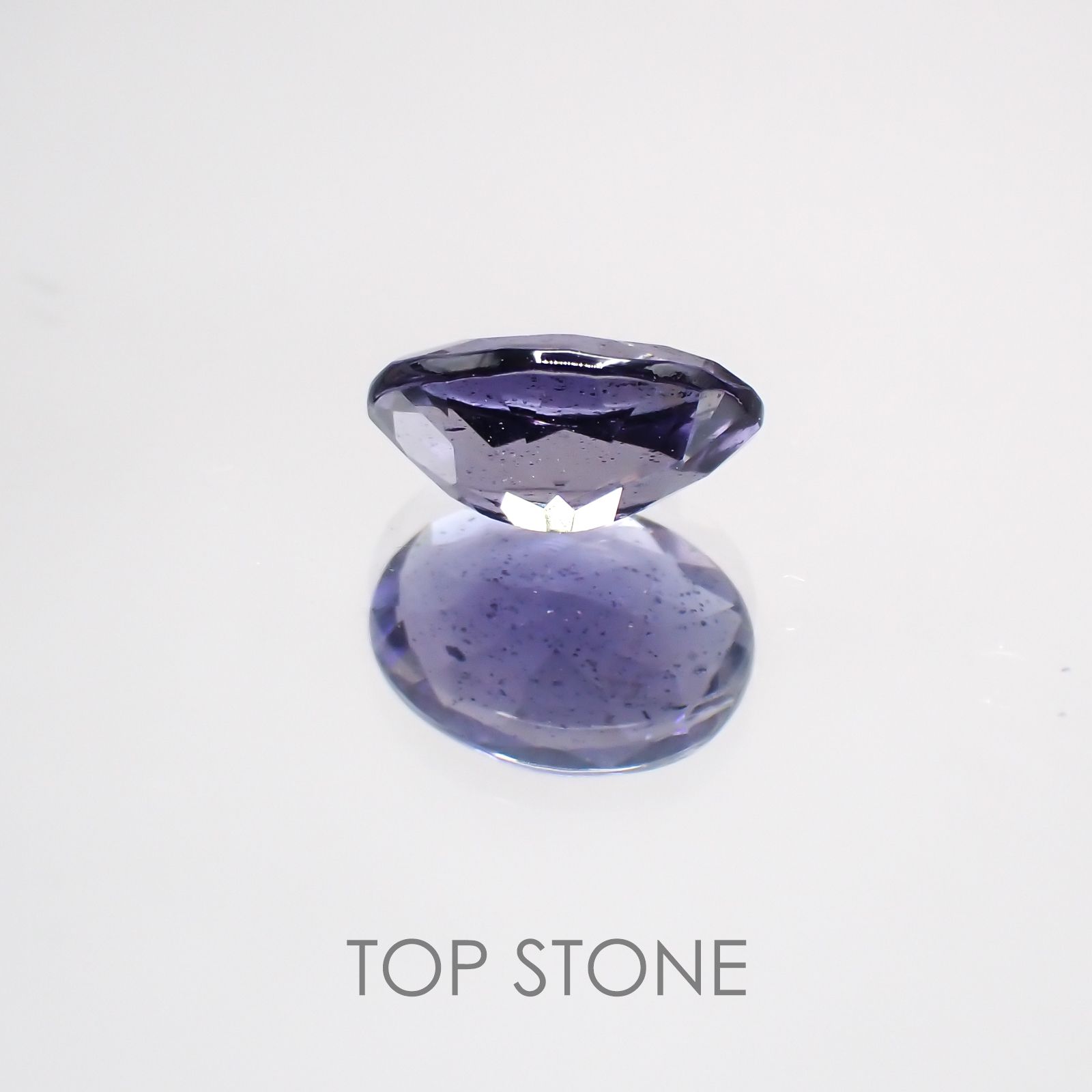 アイオライトサンストーン ブラジル・インド産 ルース 0.61ct[210310438]7×5.1mm前後
