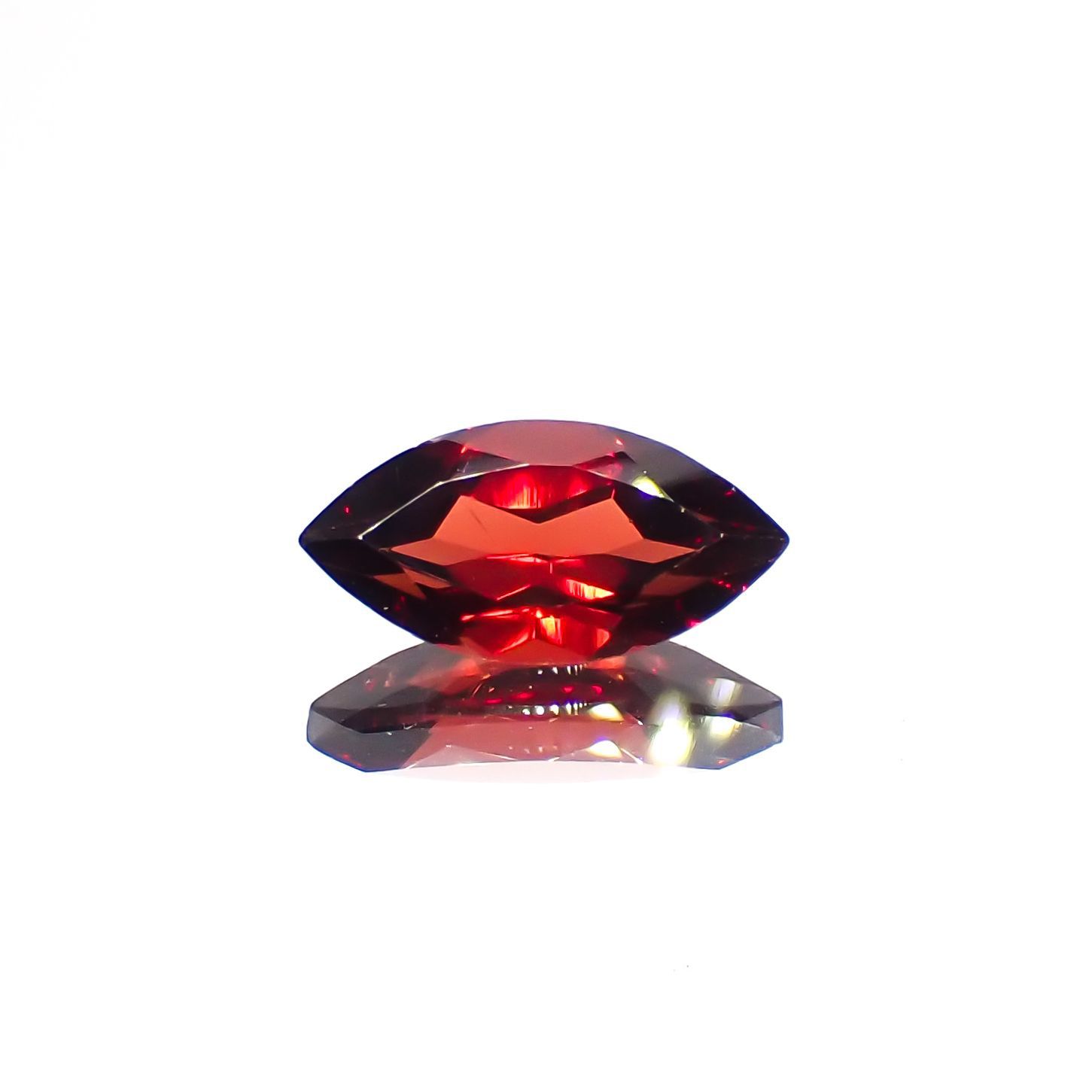 パイラルスパイトガーネット モザンビーク産 1.32ct[230119837