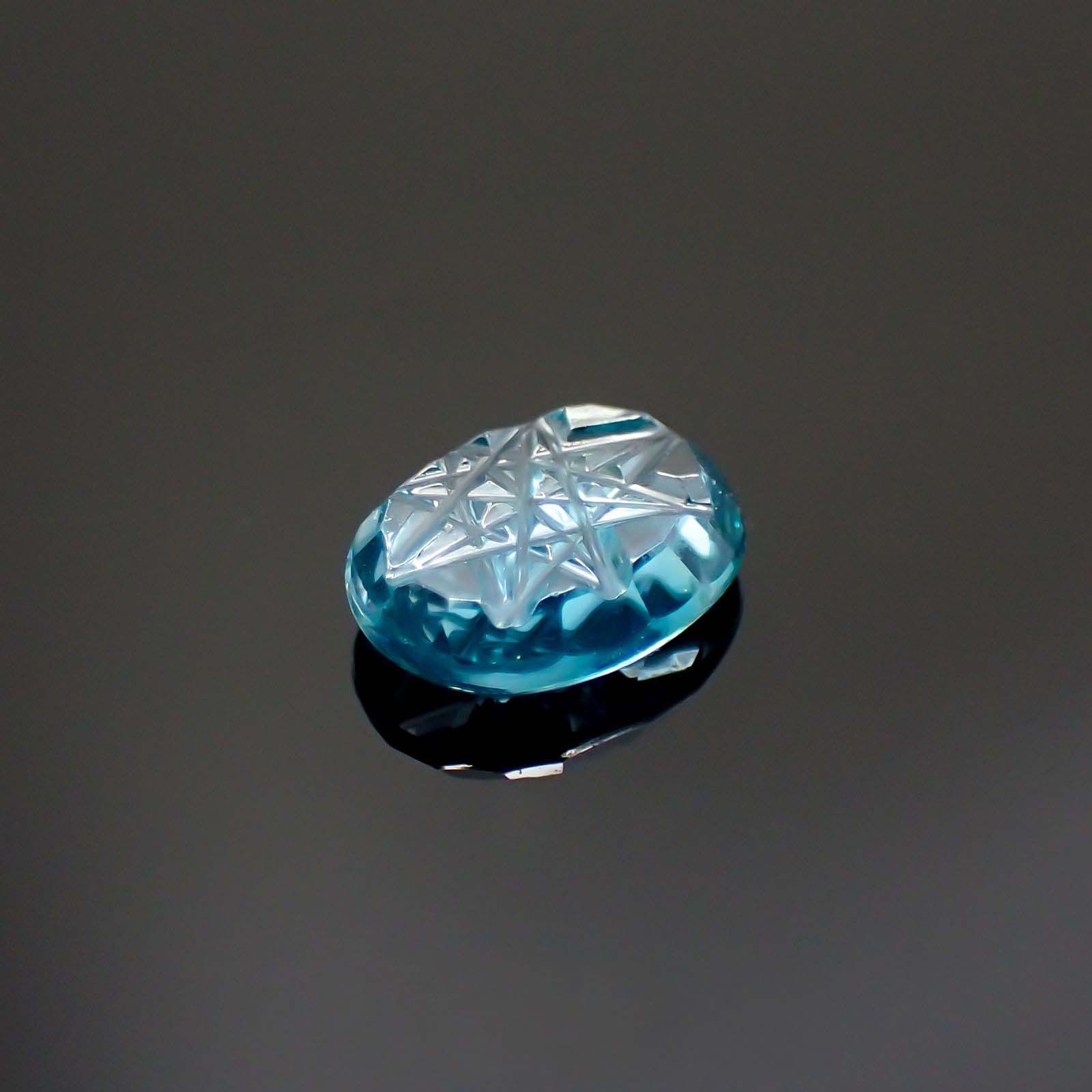 ◇甲州貴石切子Plus Three◇ブルージルコン カード付き(宝石名ジルコン)カンボジア産 1.55ct 識別済[220114610]7.9x6mm前後