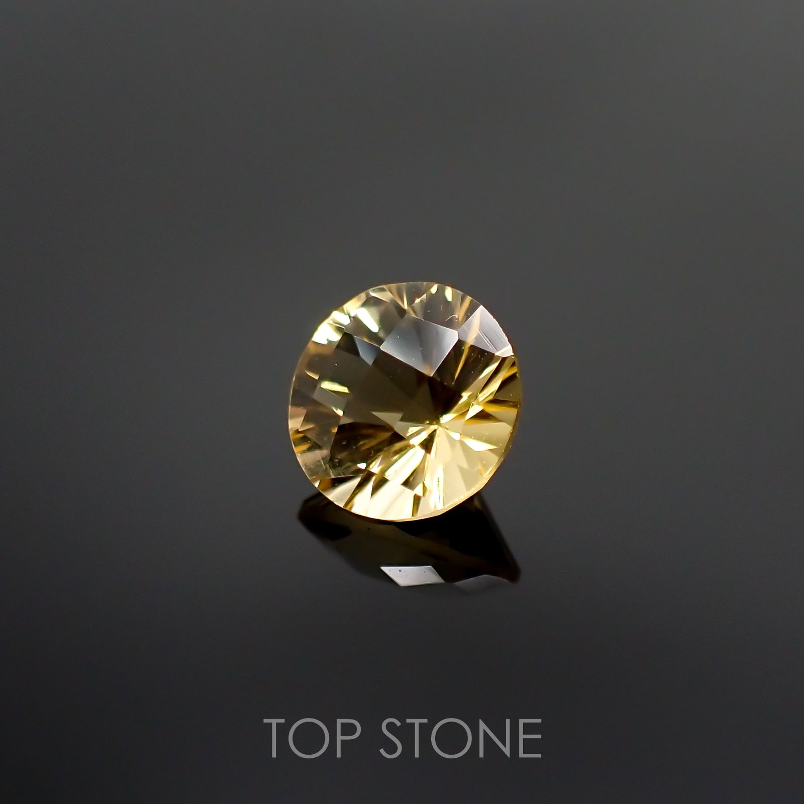◇チェッカーコンケーブカット◇シトリン(宝石名シトリン) ブラジル産 1.13ct 識別済[210913022]7×7mm前後