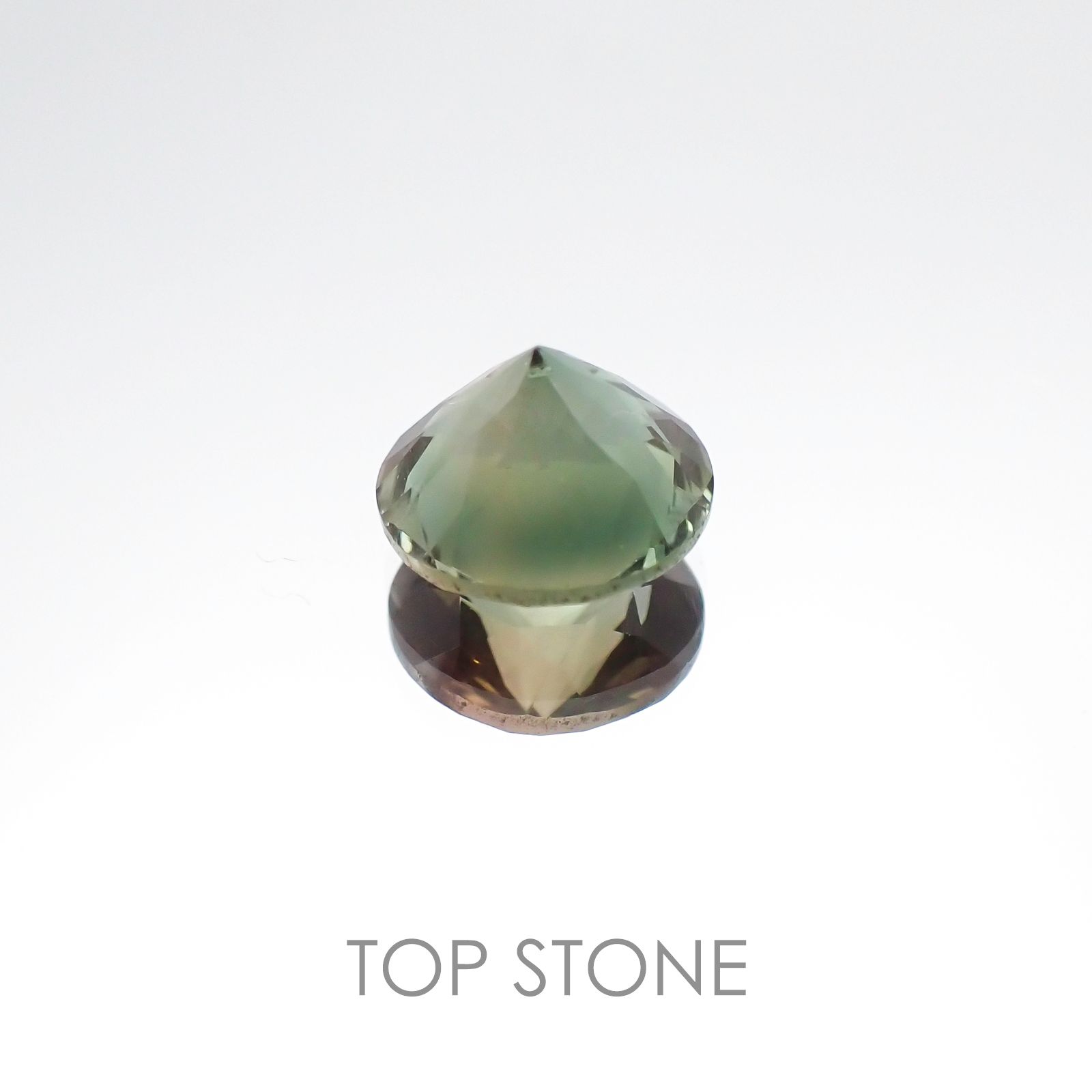 バイカラーオレゴンサンストーン アメリカ産 ルース 1.8ct[20106327]7.9×7.9mm前後