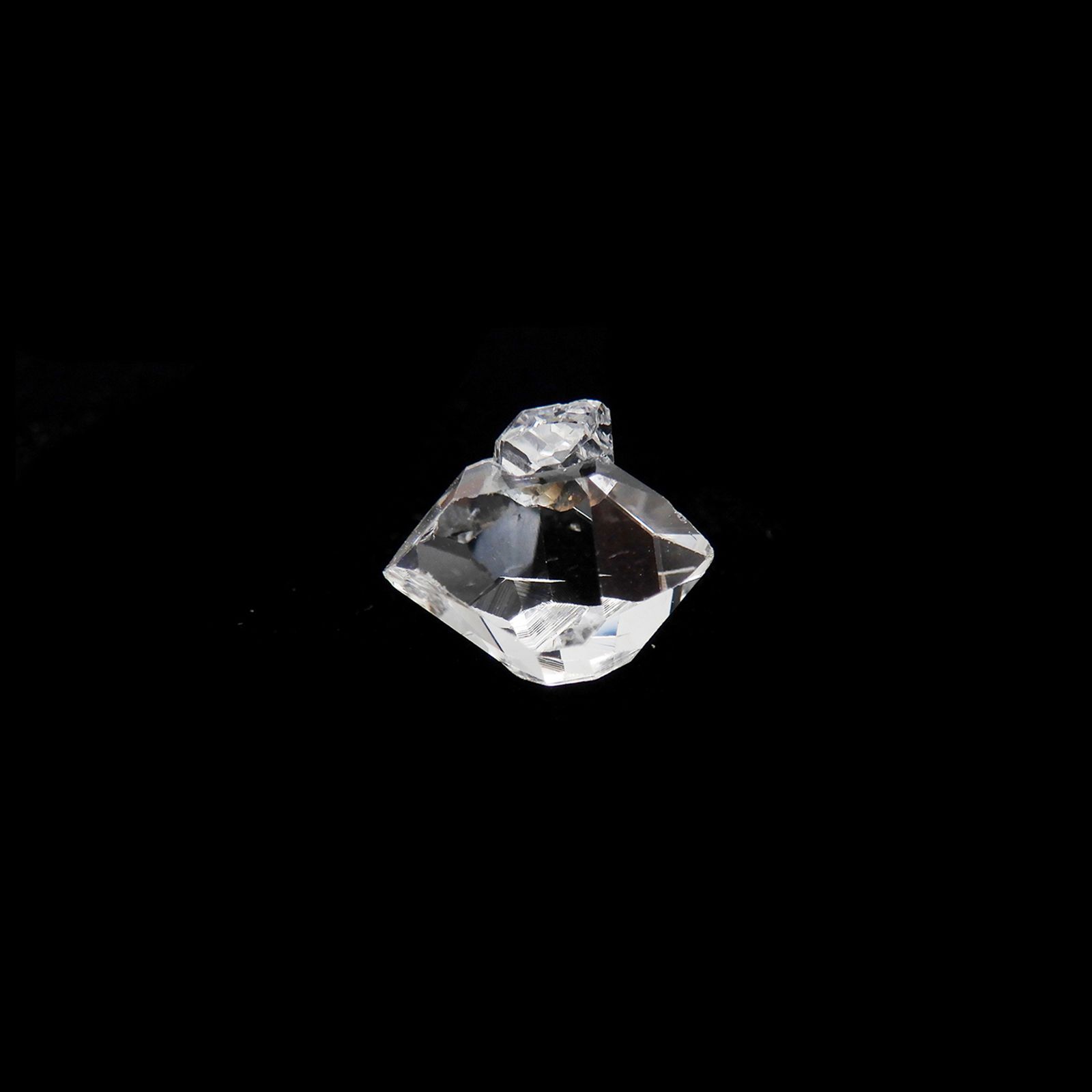 ハーキマーダイヤモンド 原石 アメリカ・ニューヨーク州産 2.53ct[240125362]10x8.6mm前後