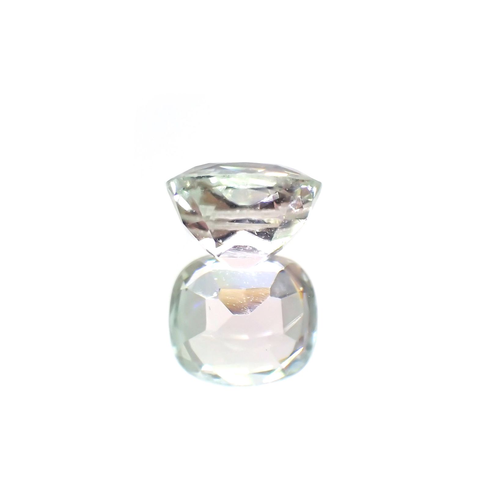 ピンクトルマリン アフガニスタン産 0.82ct[220114262]5.7x5.2mm前後