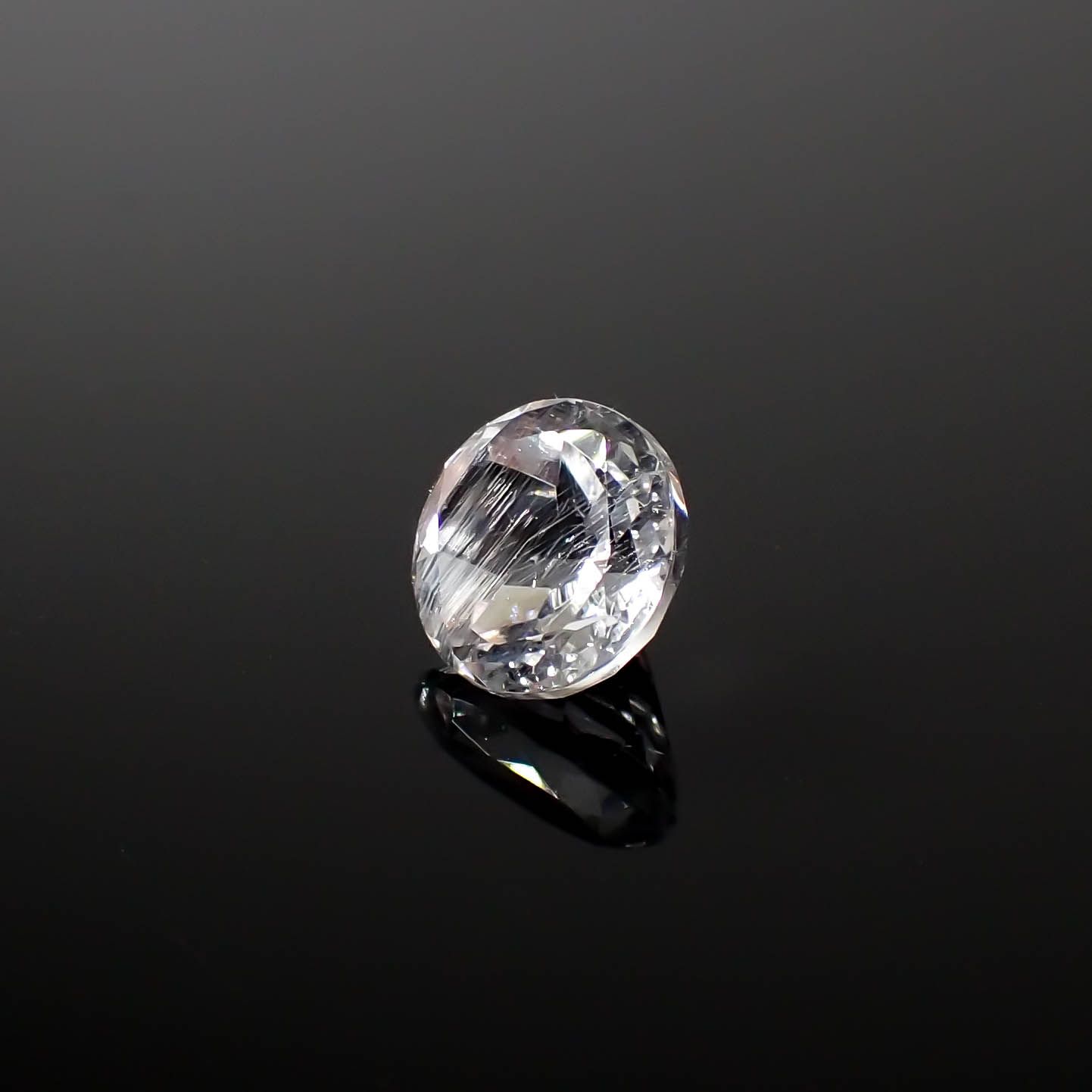 ゴッシェナイト パキスタン・ヒマラヤ産 0.86ct [240527448]6.1x6.1mm前後