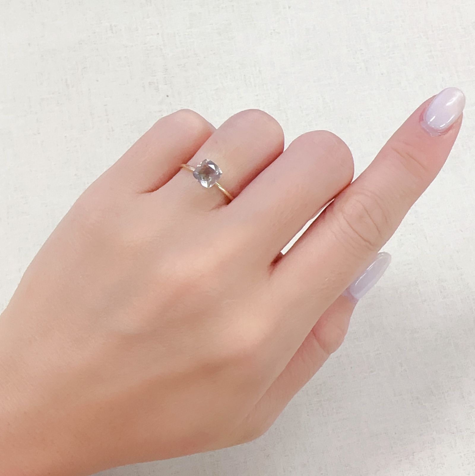 パーティカラーオレゴンサンストーン アメリカ・オレゴン州産 0.94ct[230722846]6.1x6.1mm前後
