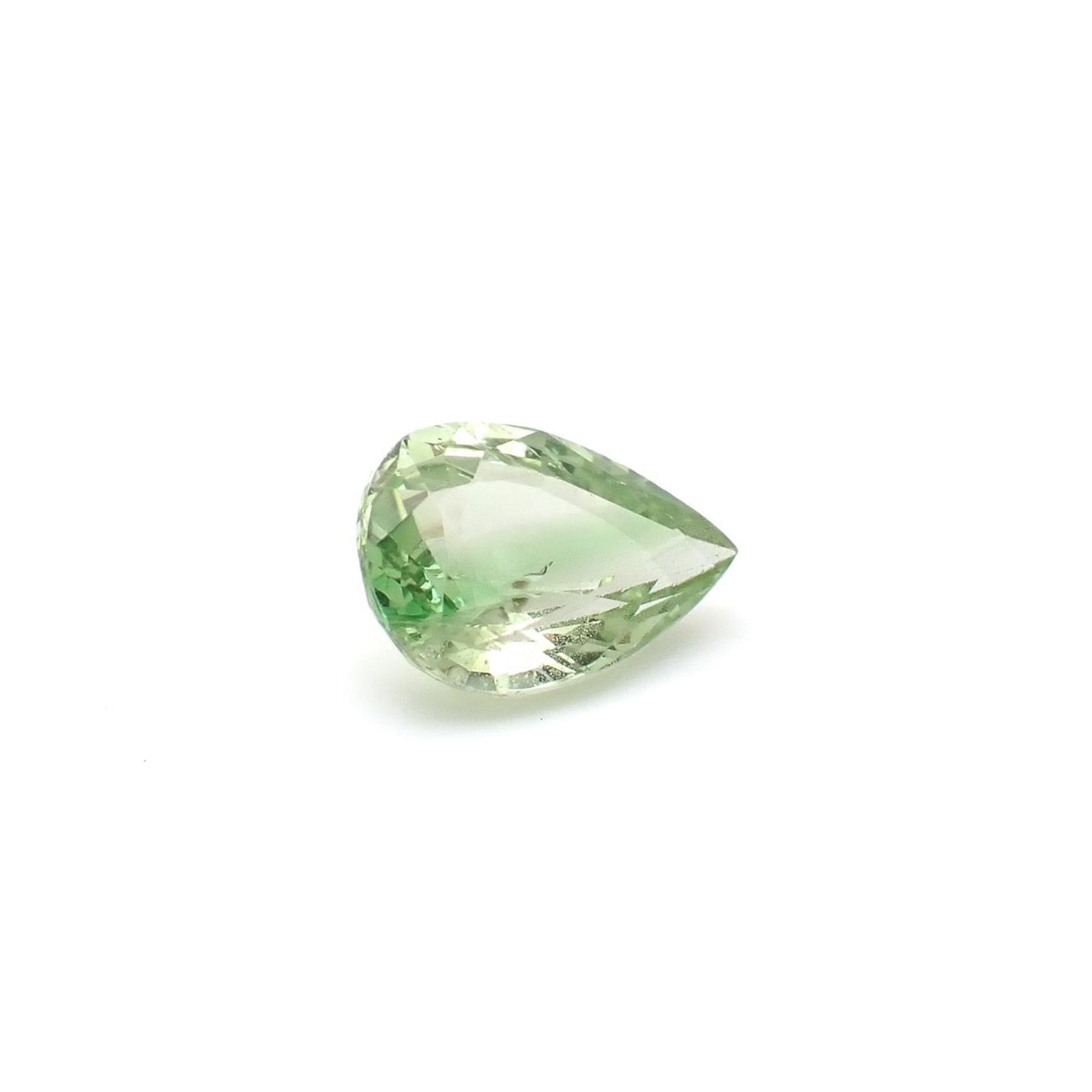 ミントガーネット(宝石名ガーネット)タンザニア産 識別済 2.03ct / 9.7x6.8mm前後 [260832722]