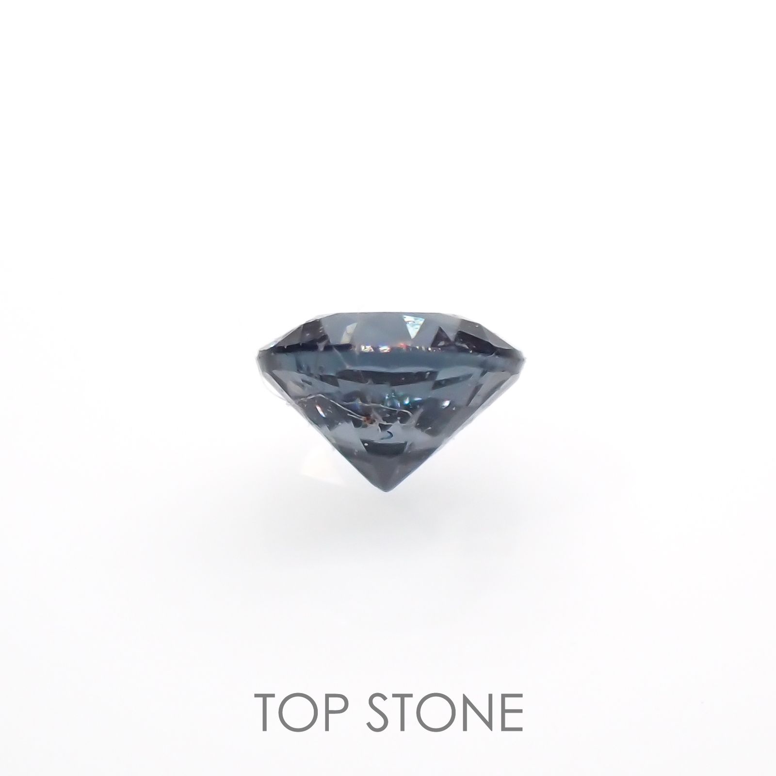 カラーチェンジガーネット アレキタイプ(宝石名ガーネット)マダガスカル・ベキリー産 0.084ct 識別済[220616533]2.6x2.6mm前後