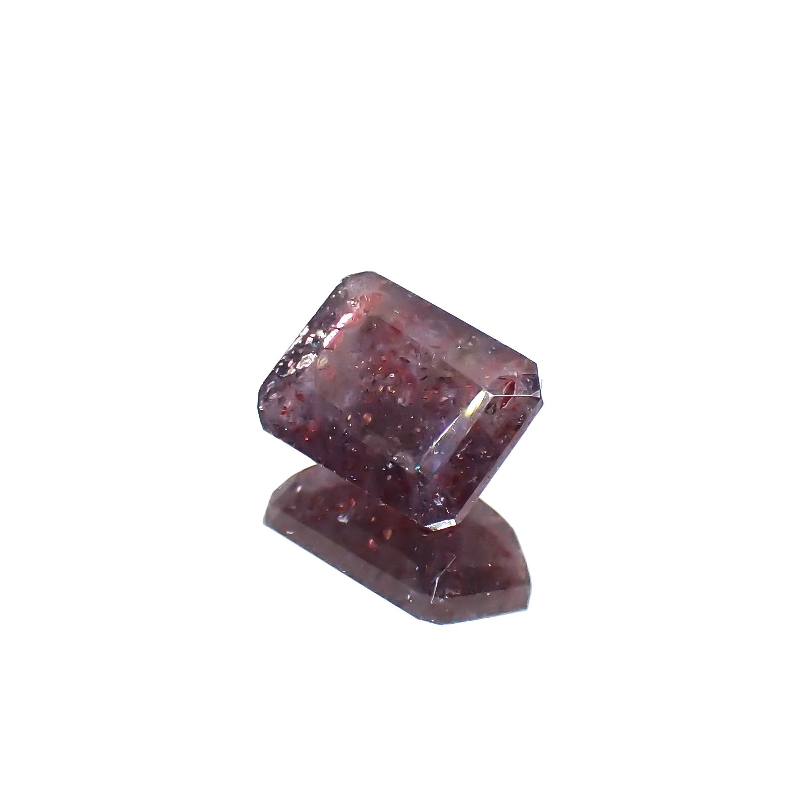 ブラッドショットアイオライト インド産 1.56ct[230923351]8.1x6.1mm前後