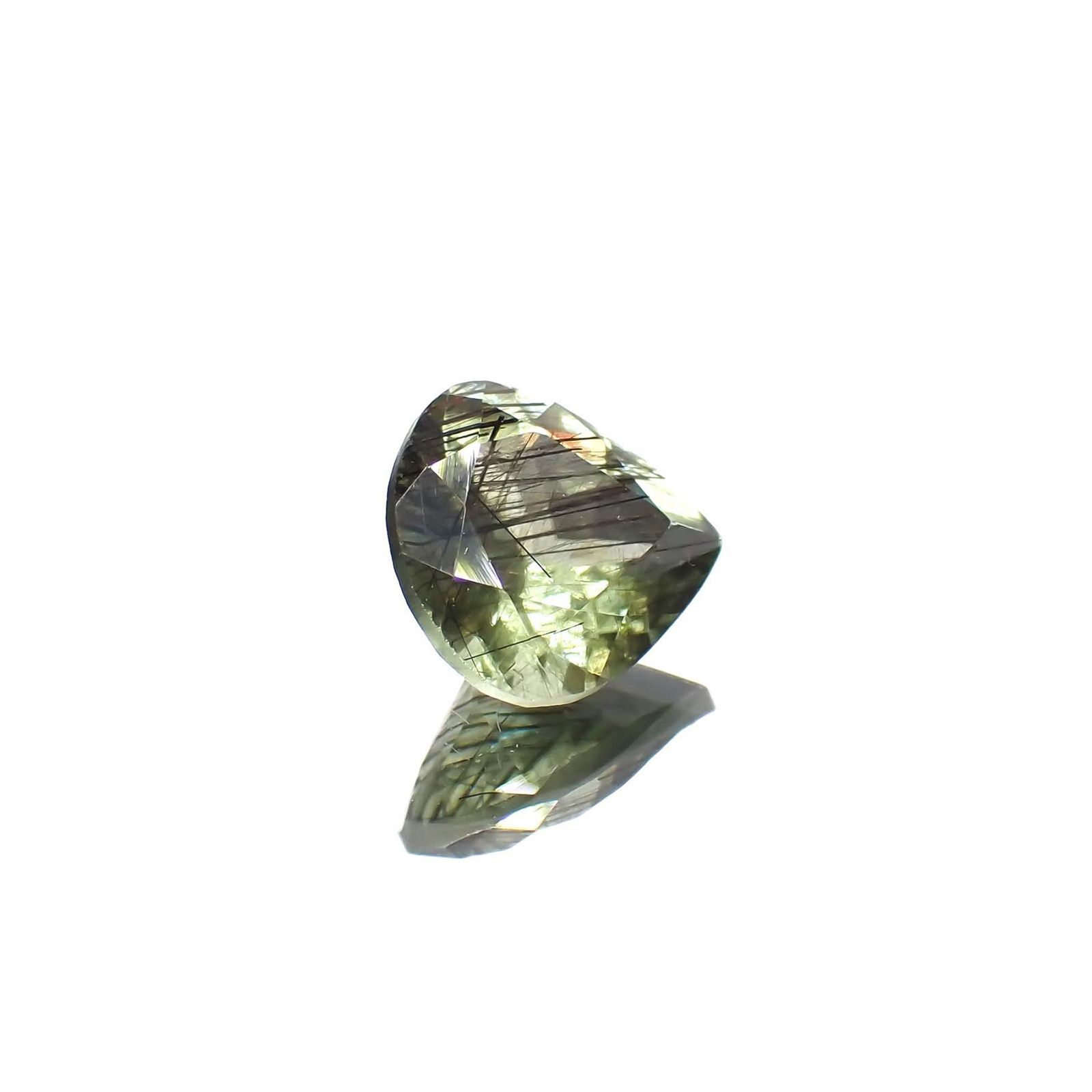 ルドウィジャイトインペリドット パキスタン産 1.90ct / 8.5x8.2mm前後 [260419515]