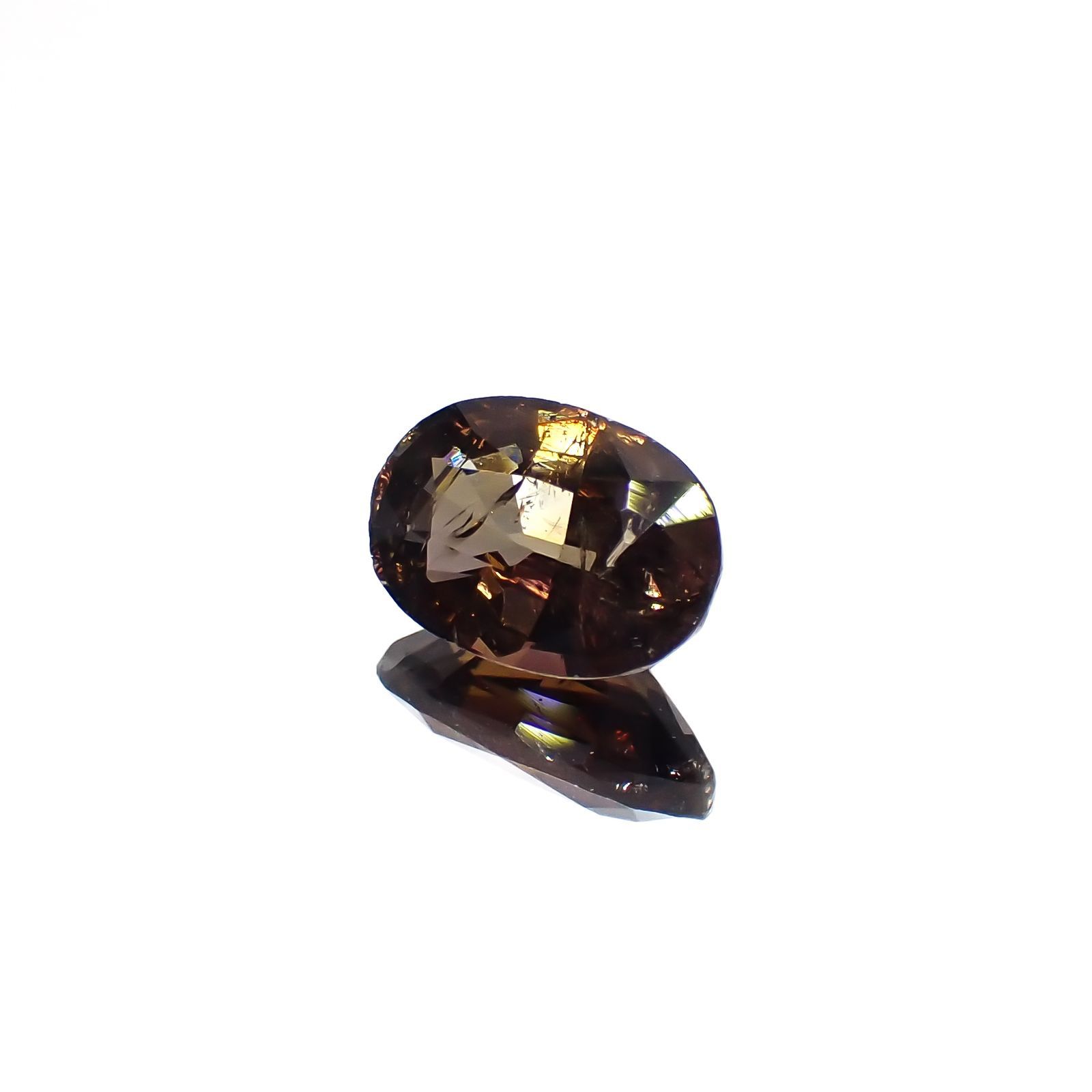 アキシナイト(宝石名アキシナイト)パキスタン産 1.56ct 識別済[220717021]8.7x6.1mm前後