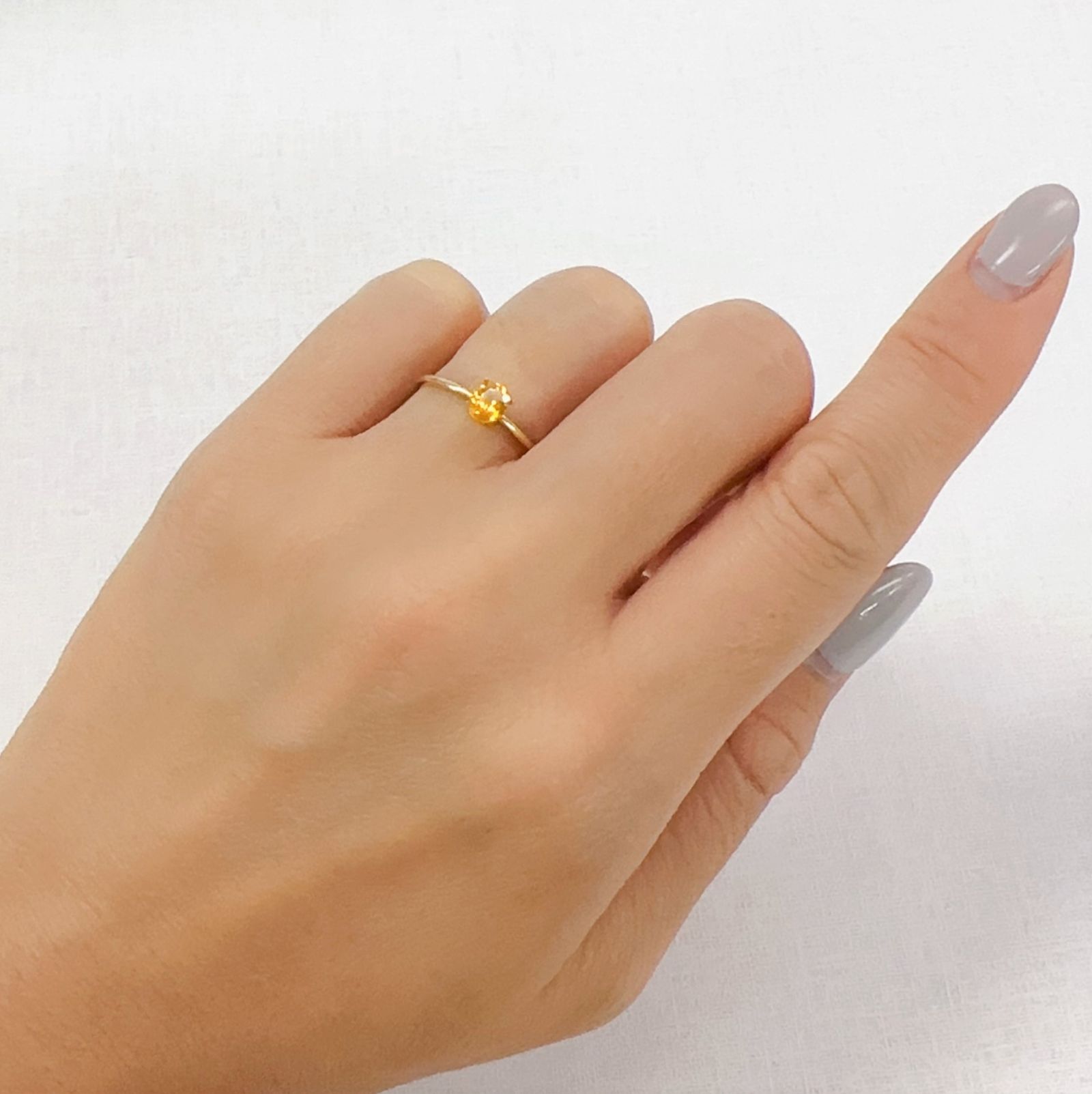 スペサルティンガーネット ナイジェリア産 0.47ct[230923376]5.2x4mm前後