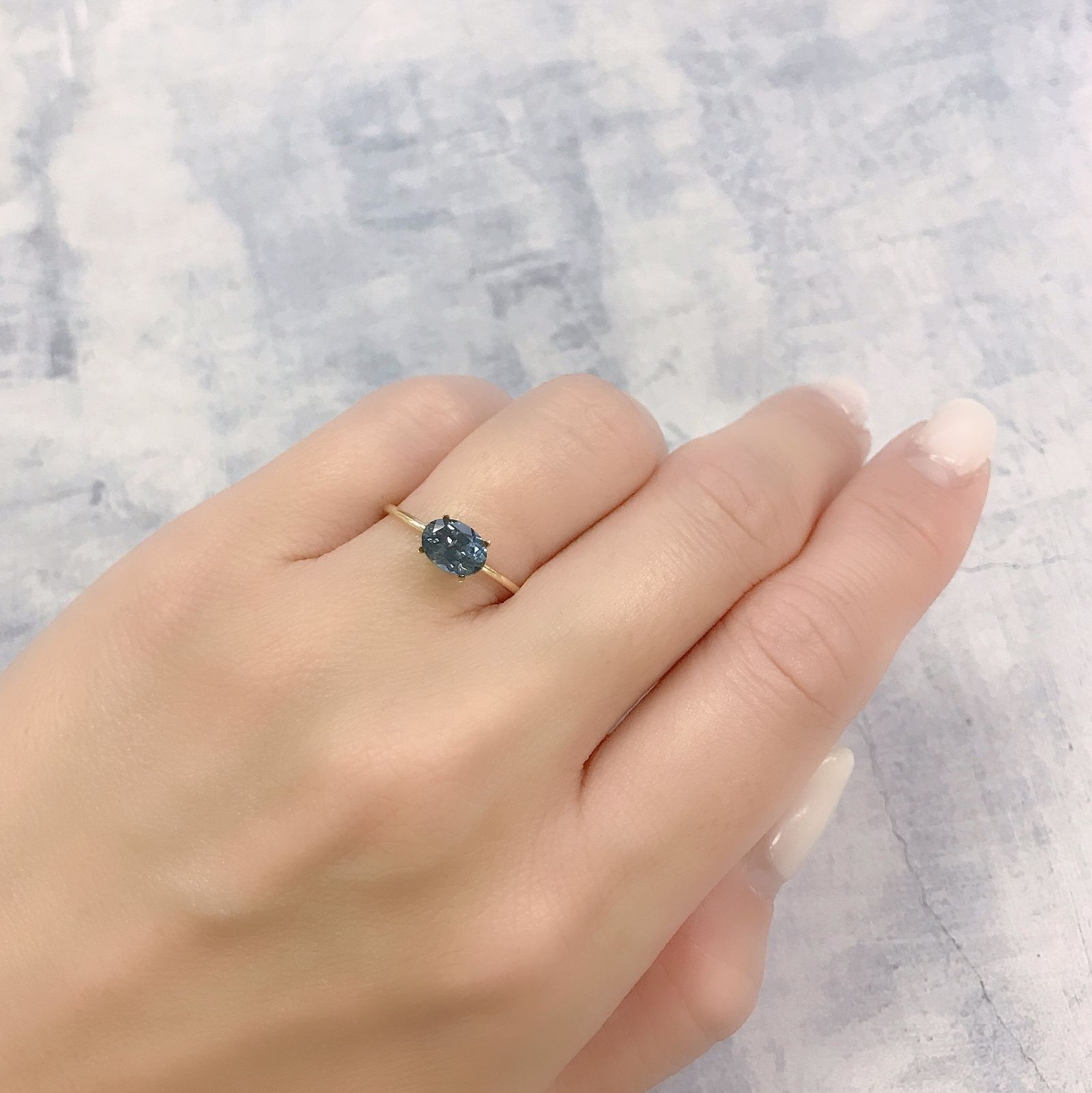 モンタナサファイア(宝石名サファイア)アメリカ・モンタナ州産 1.11ct 識別済[220616650]7.2x5.2mm前後